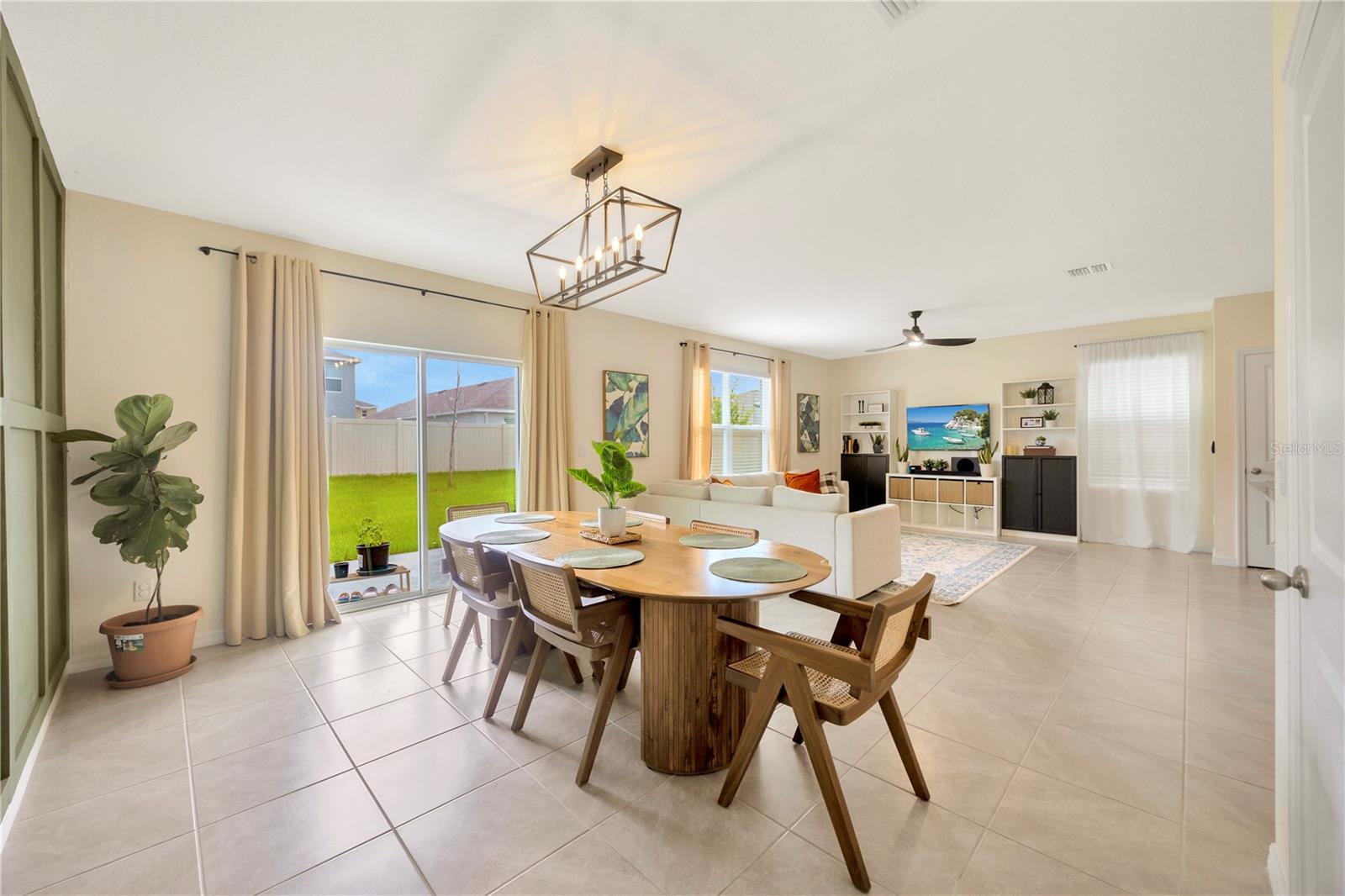 5674 BANBURY RIDGE RUN, WESLEY CHAPEL, FL, 33545