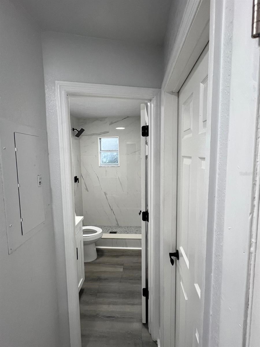 504 MAYDELL DR, TAMPA, FL, 33619