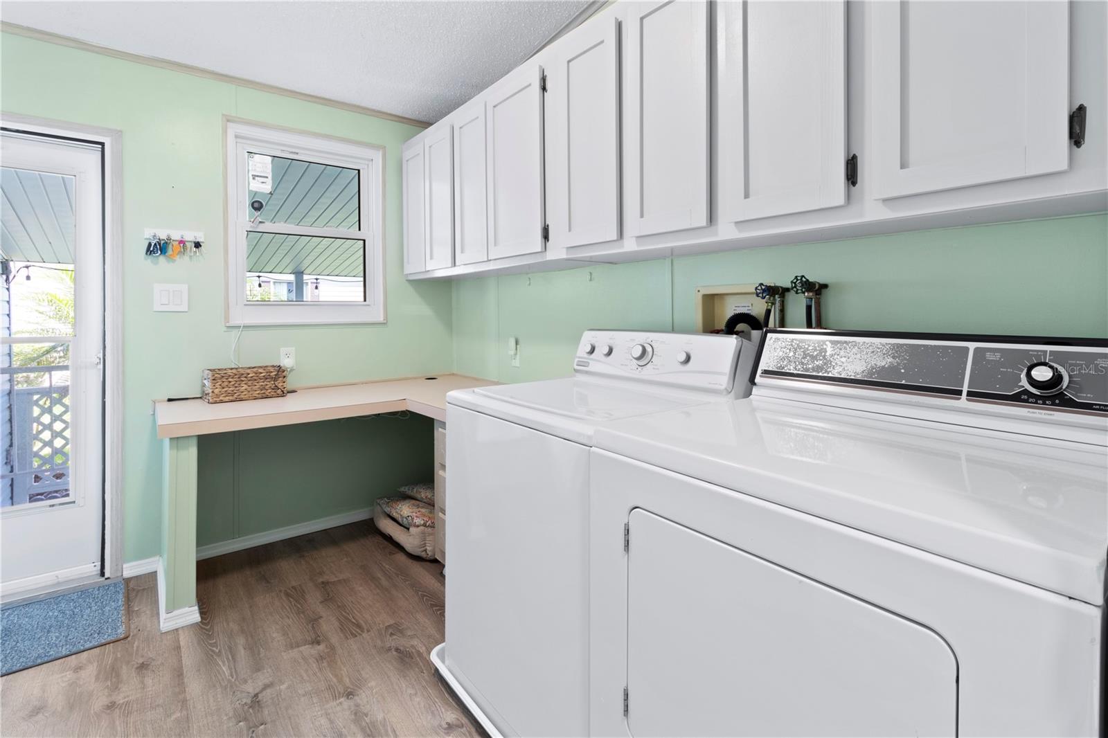 136 HUMMINGBIRD AVE, ELLENTON, FL, 34222