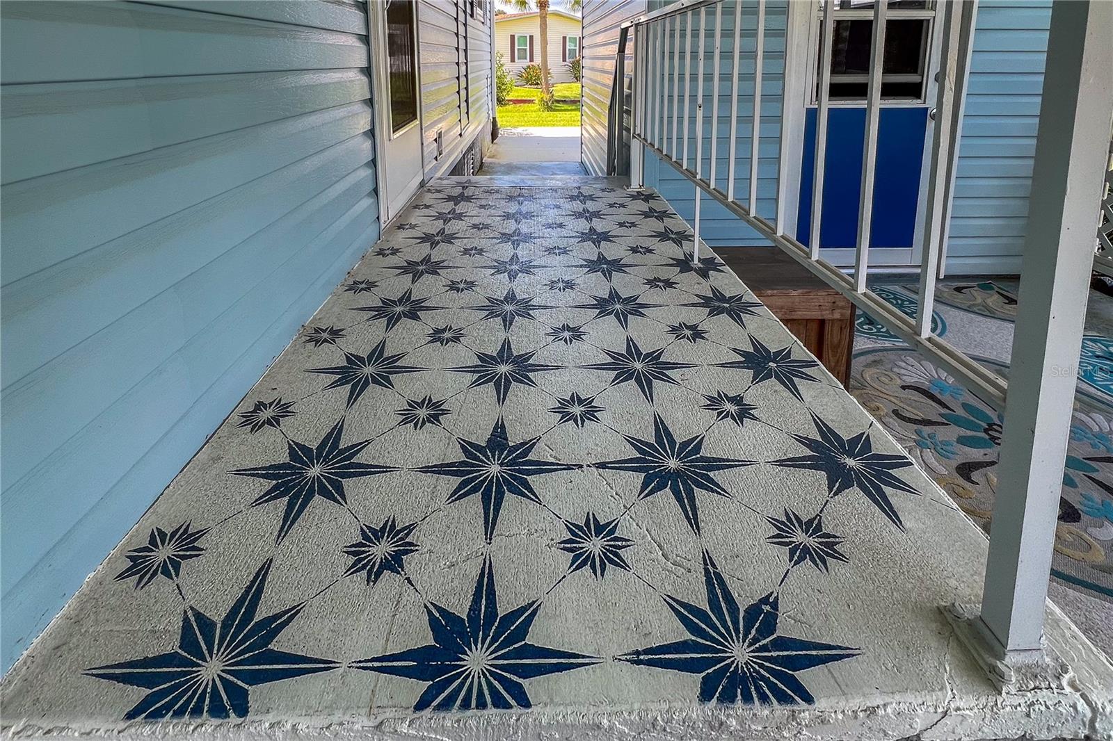 136 HUMMINGBIRD AVE, ELLENTON, FL, 34222