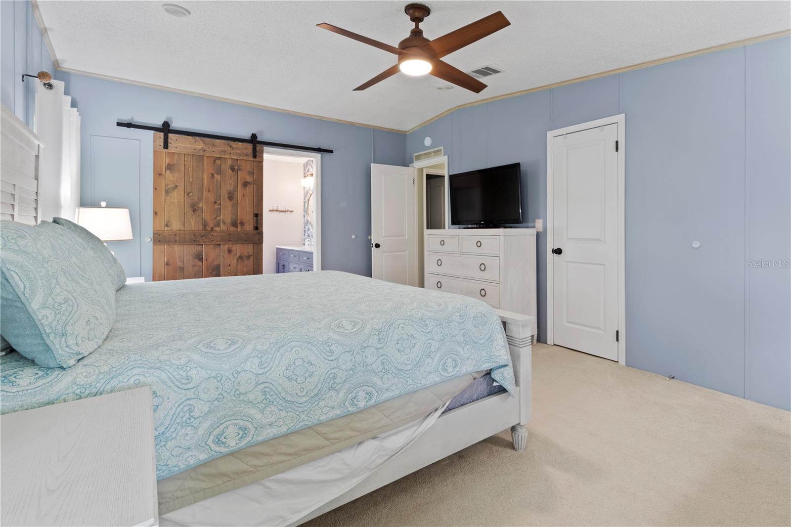 136 HUMMINGBIRD AVE, ELLENTON, FL, 34222