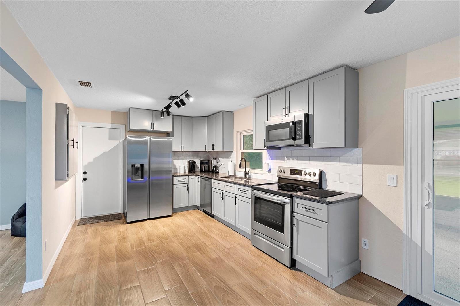 1412 RUTHBERN RD, DAYTONA BEACH, FL, 32114