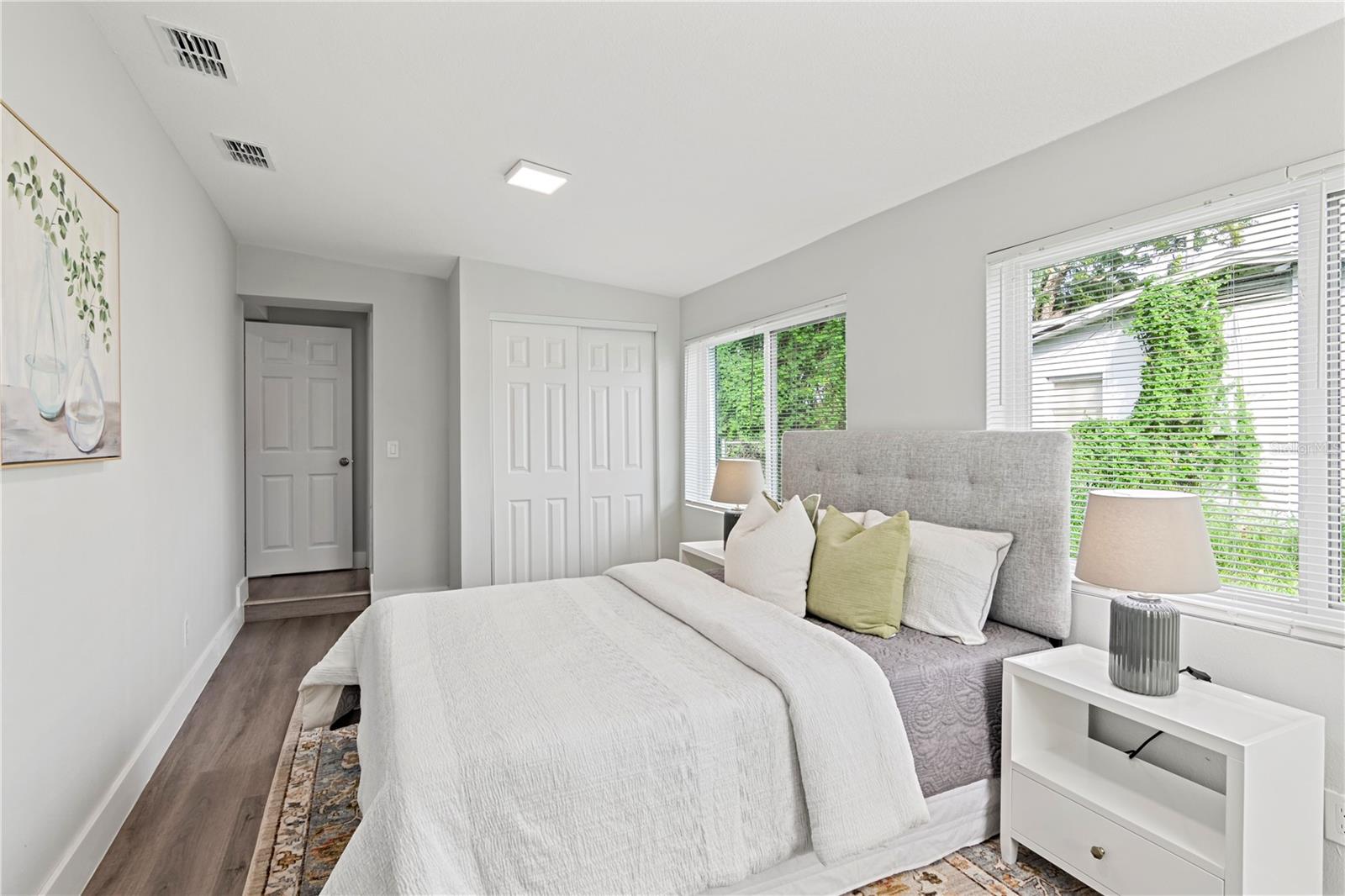 5819 COLCHESTER DR, ORLANDO, FL, 32812