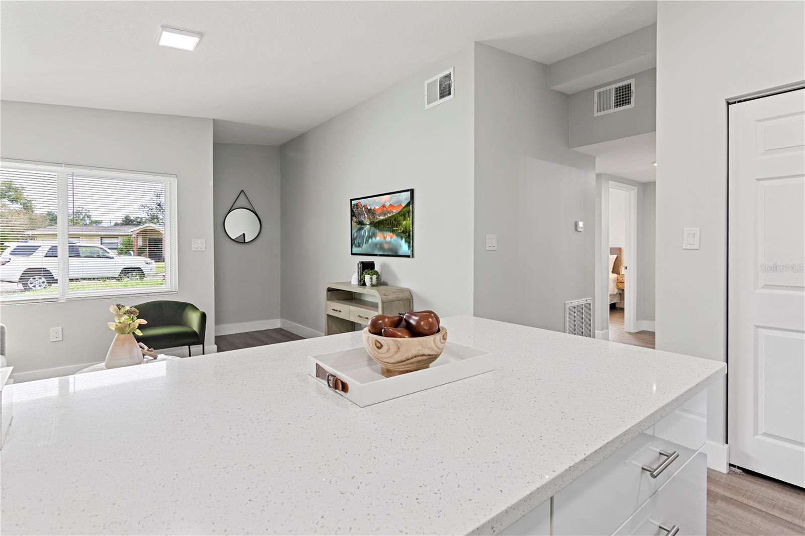 5819 COLCHESTER DR, ORLANDO, FL, 32812