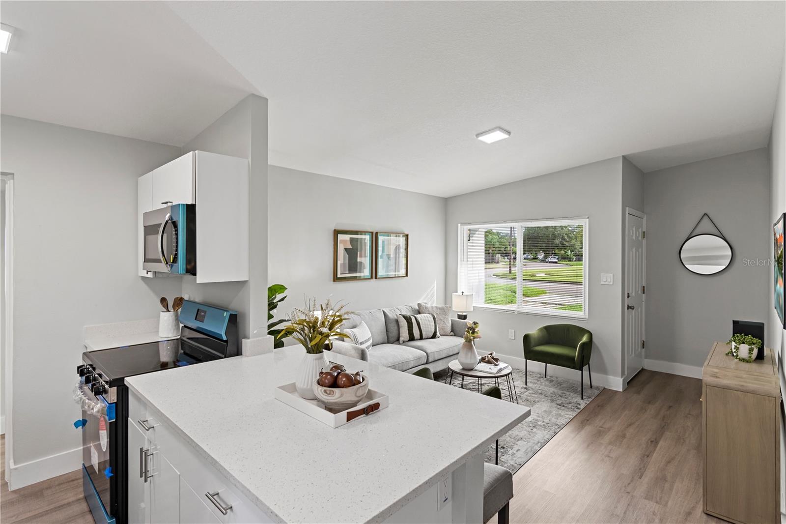 5819 COLCHESTER DR, ORLANDO, FL, 32812