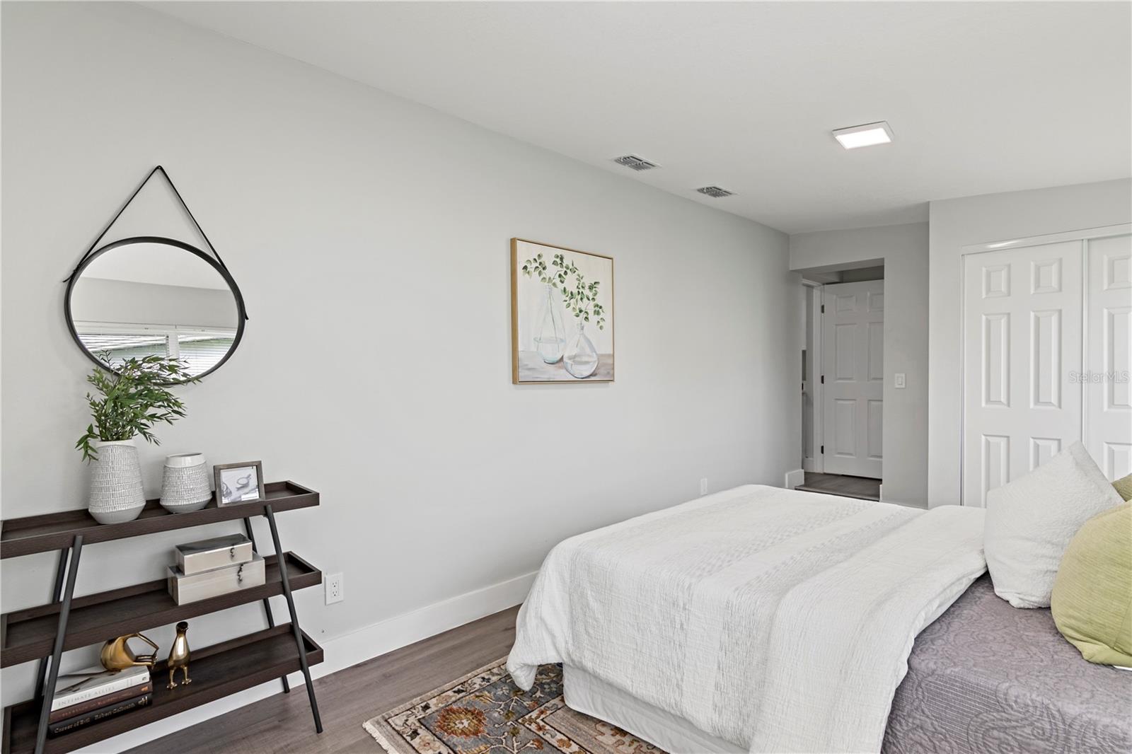 5819 COLCHESTER DR, ORLANDO, FL, 32812