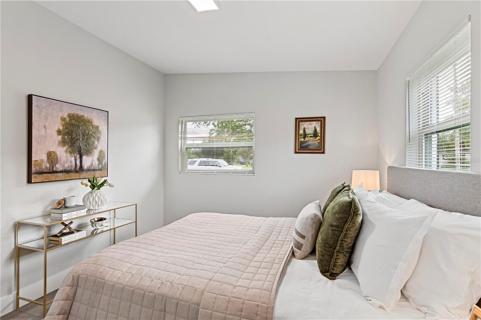 5819 COLCHESTER DR, ORLANDO, FL, 32812