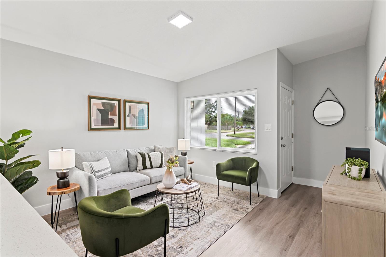 5819 COLCHESTER DR, ORLANDO, FL, 32812