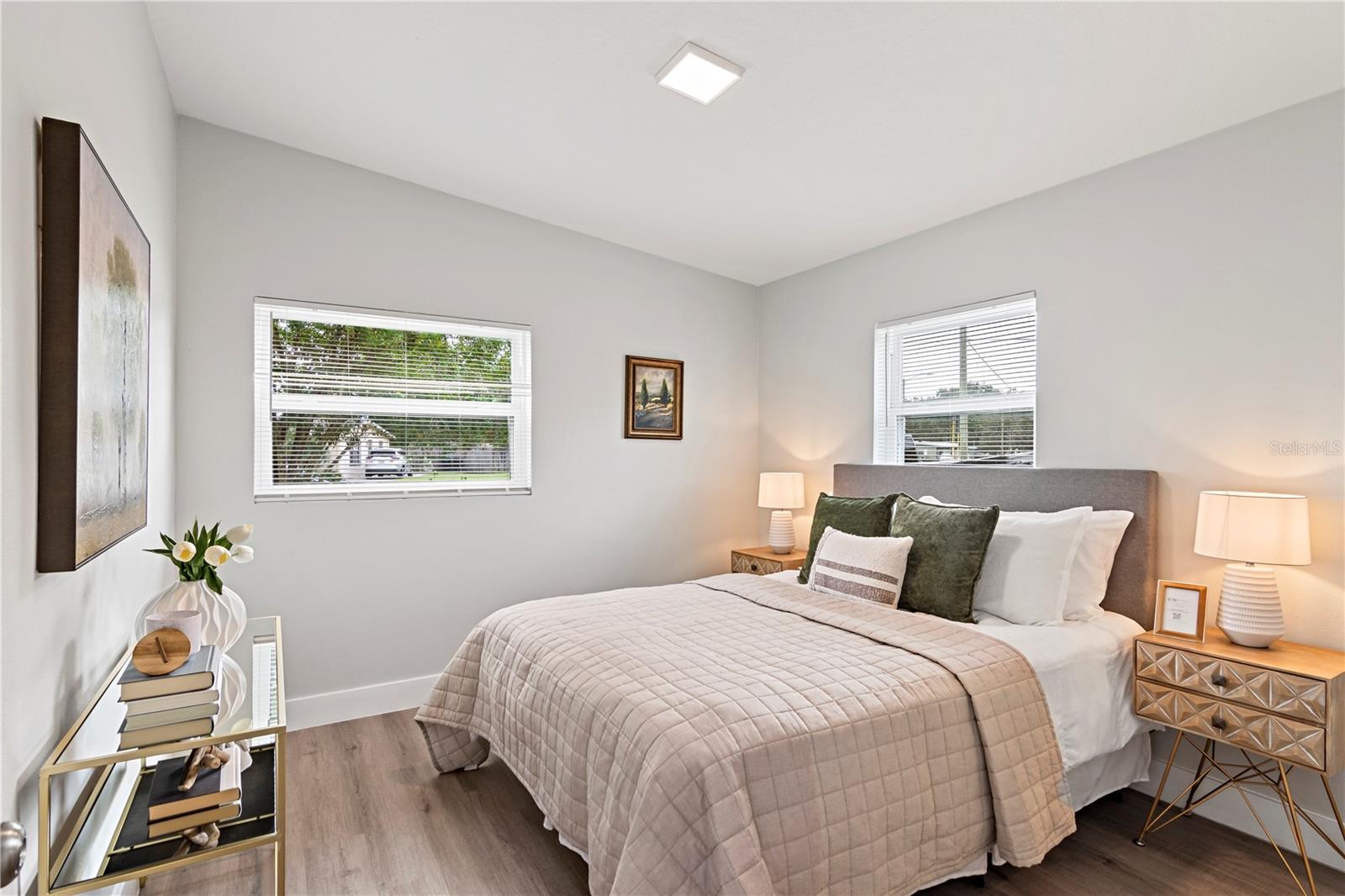 5819 COLCHESTER DR, ORLANDO, FL, 32812