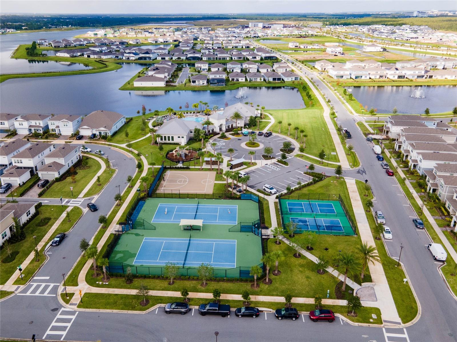 14234 LANIKAI BEACH DR, ORLANDO, FL, 32827