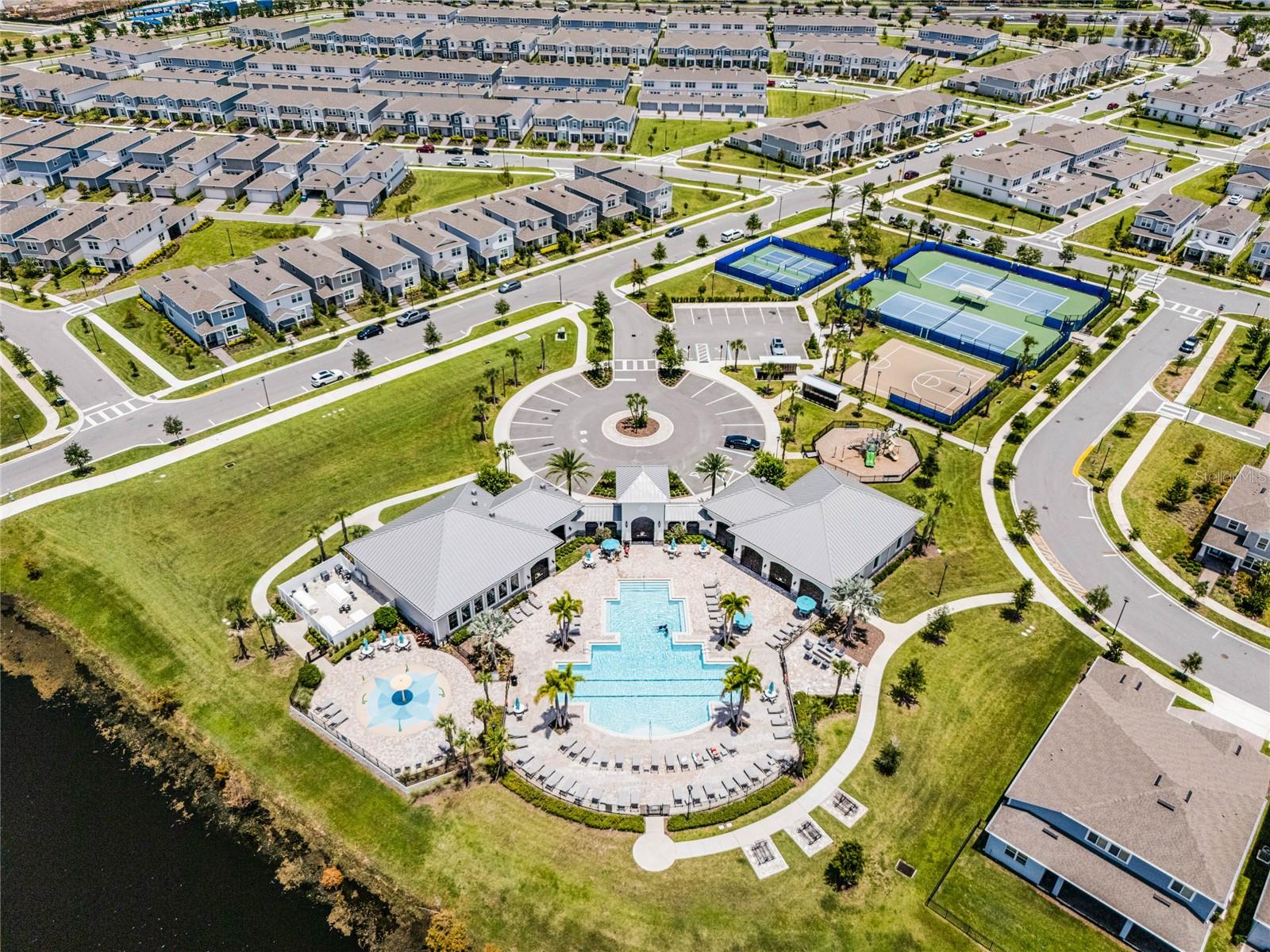 14234 LANIKAI BEACH DR, ORLANDO, FL, 32827