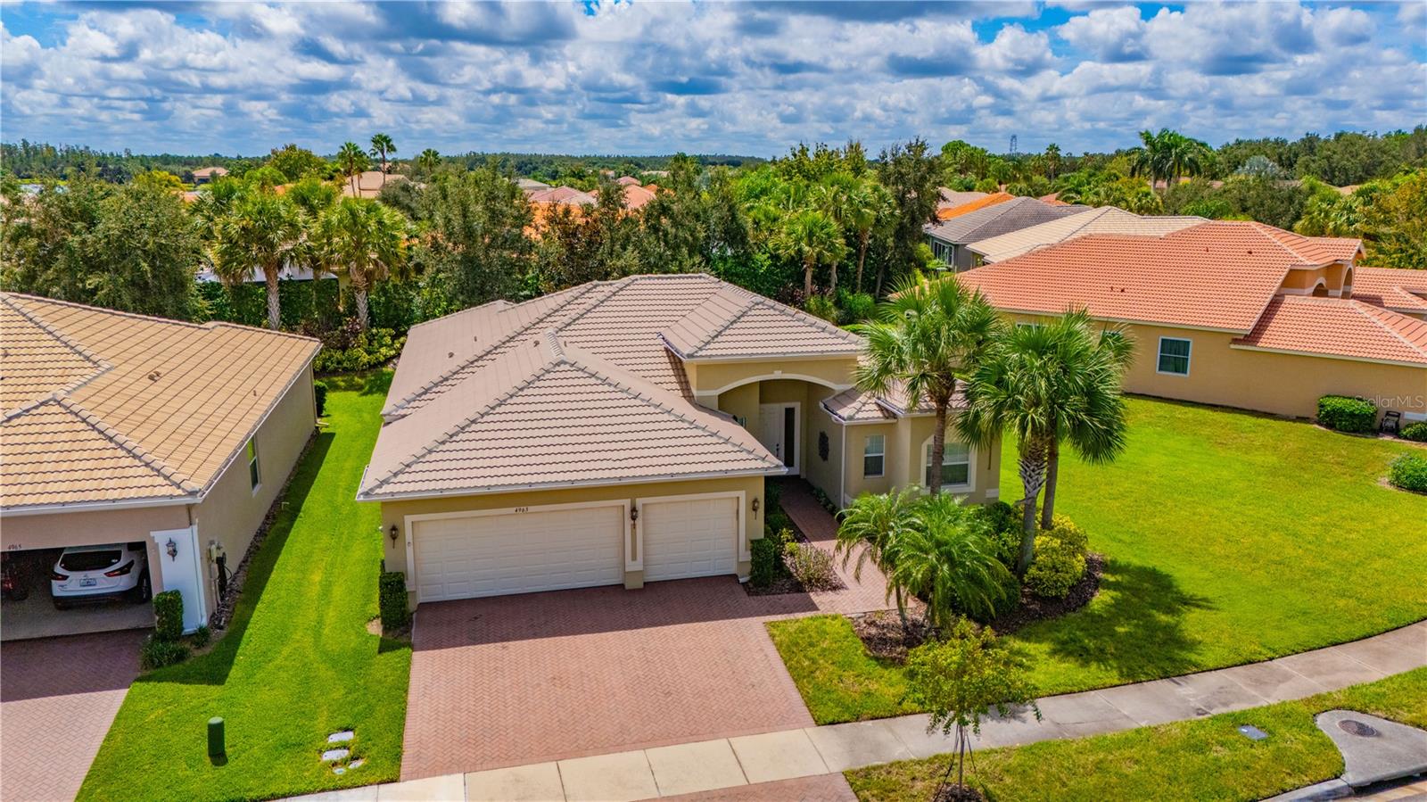 4963 SAPPHIRE SOUND DR, WIMAUMA, FL, 33598