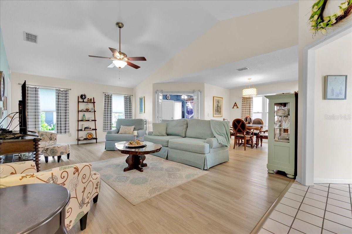 535 WATERFORD DR, HAINES CITY, FL, 33844