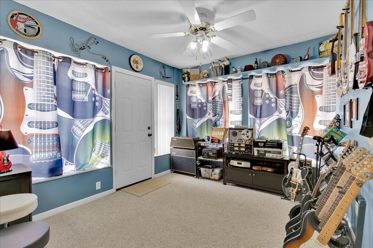 535 WATERFORD DR, HAINES CITY, FL, 33844