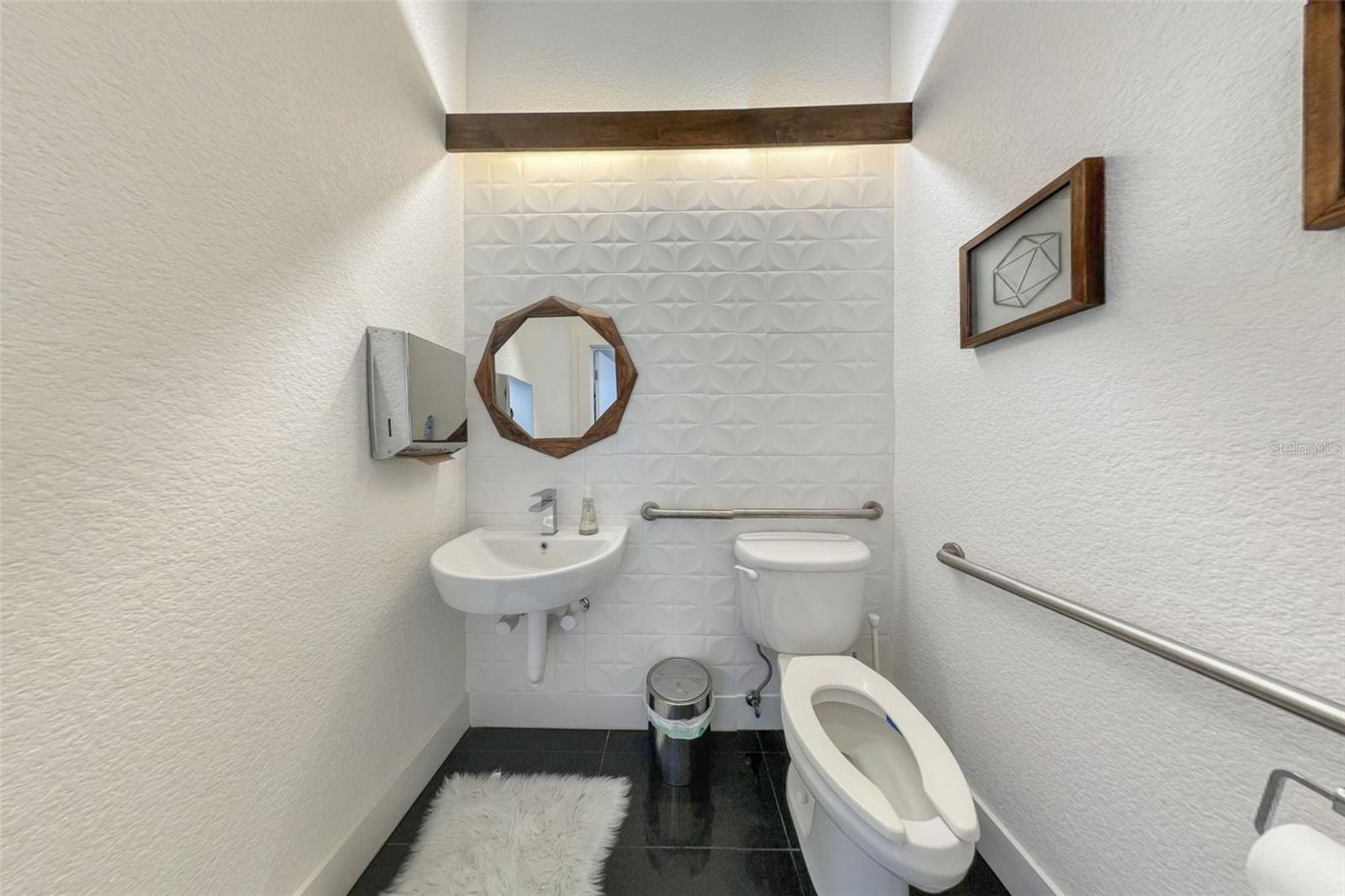 603 E OLYMPIA AVE, PUNTA GORDA, FL, 33950