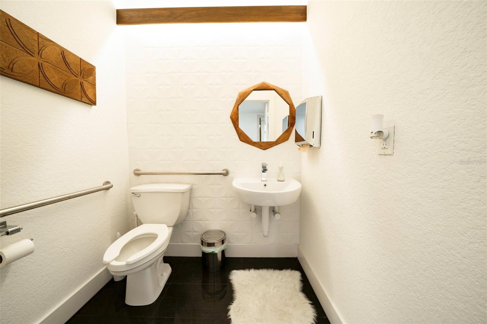 603 E OLYMPIA AVE, PUNTA GORDA, FL, 33950