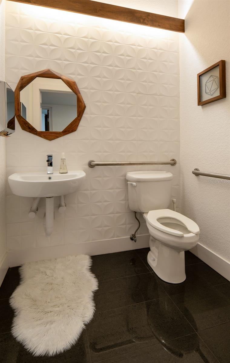 603 E OLYMPIA AVE, PUNTA GORDA, FL, 33950