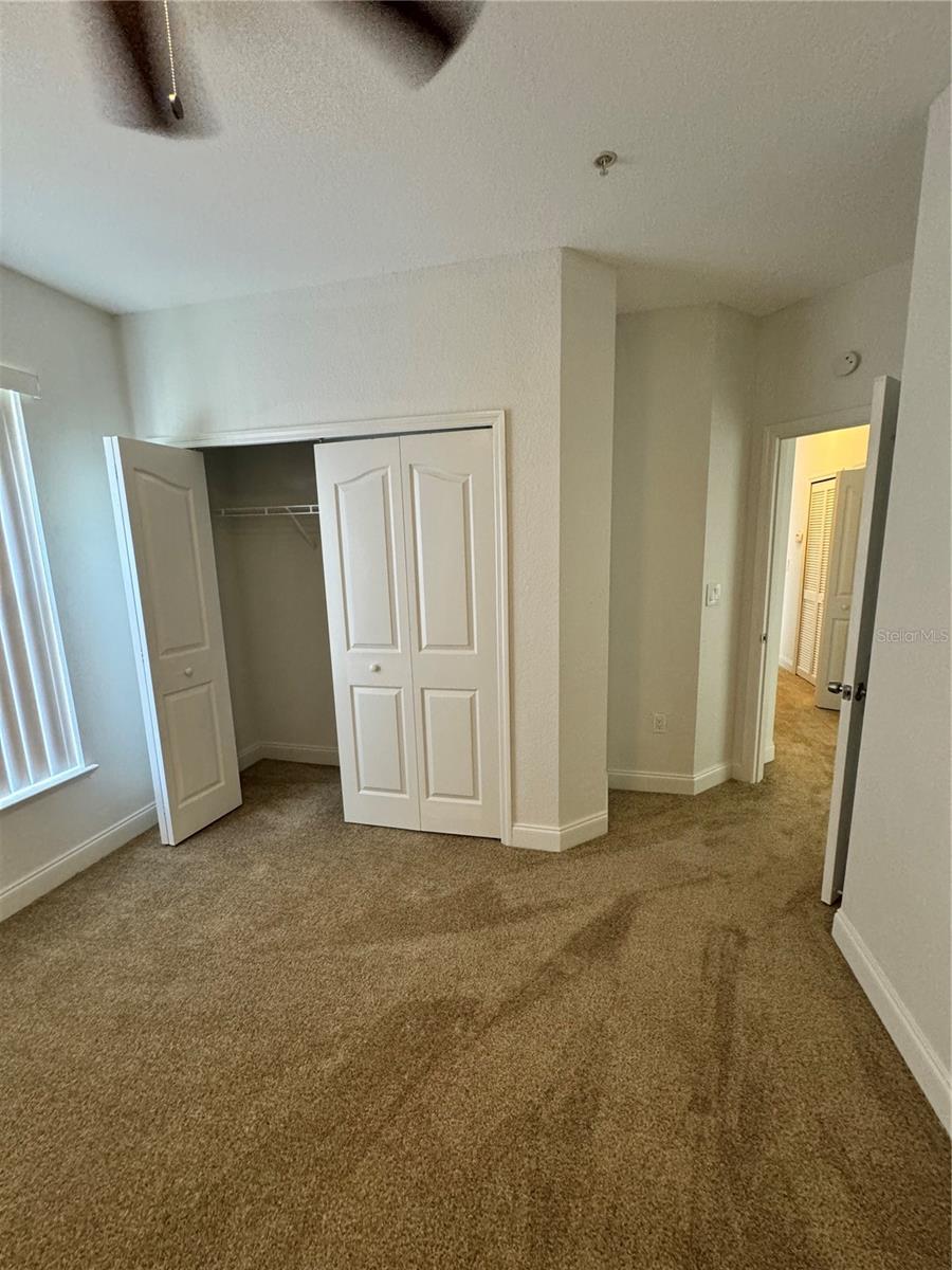 5711 LEGACY CRESCENT PL #303, RIVERVIEW, FL, 33578