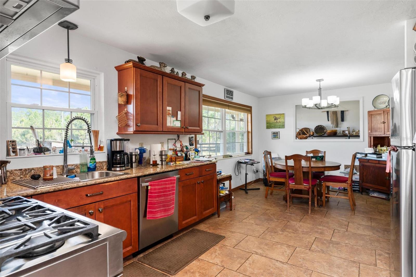 1327 W STATE ROAD 40, PIERSON, FL, 32180