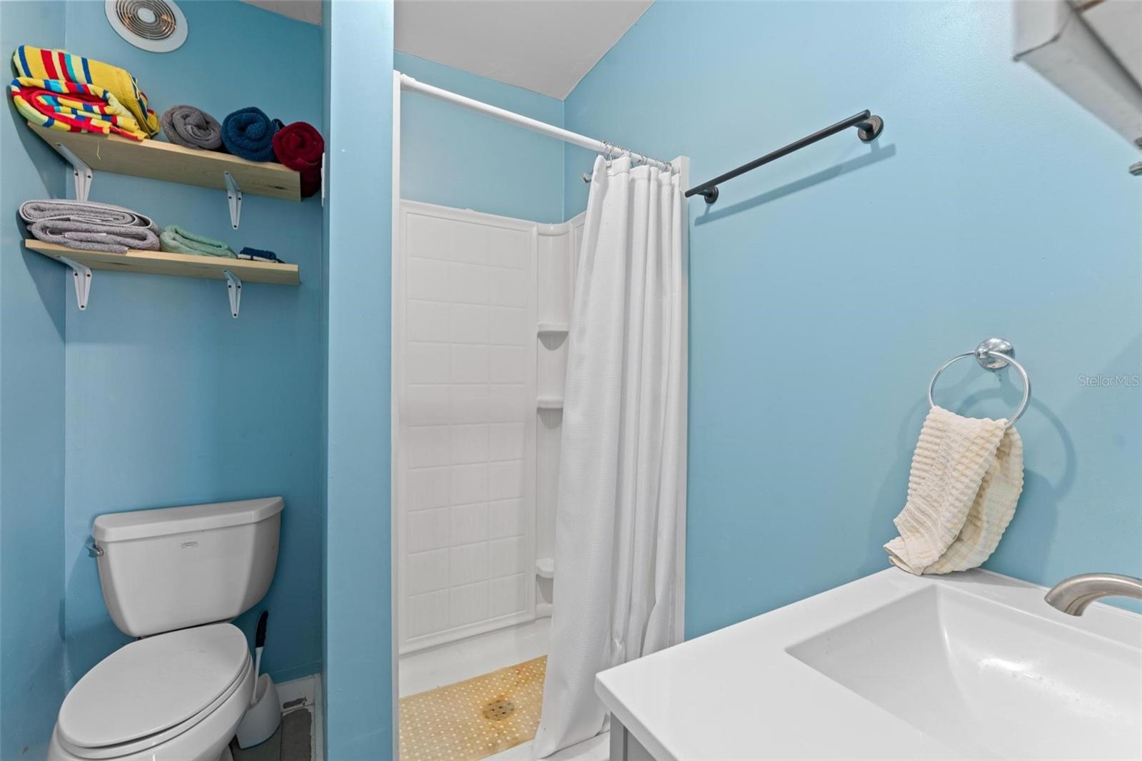 1327 W STATE ROAD 40, PIERSON, FL, 32180