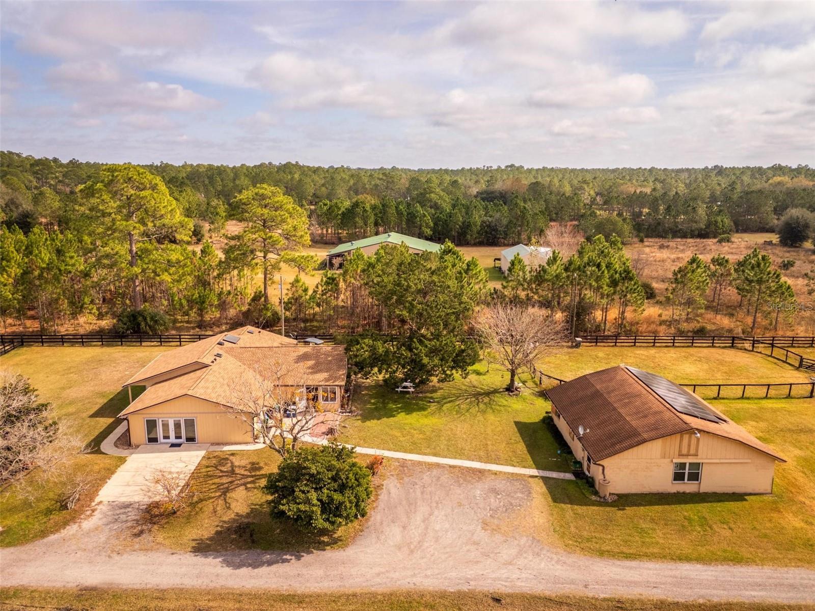 1327 W STATE ROAD 40, PIERSON, FL, 32180