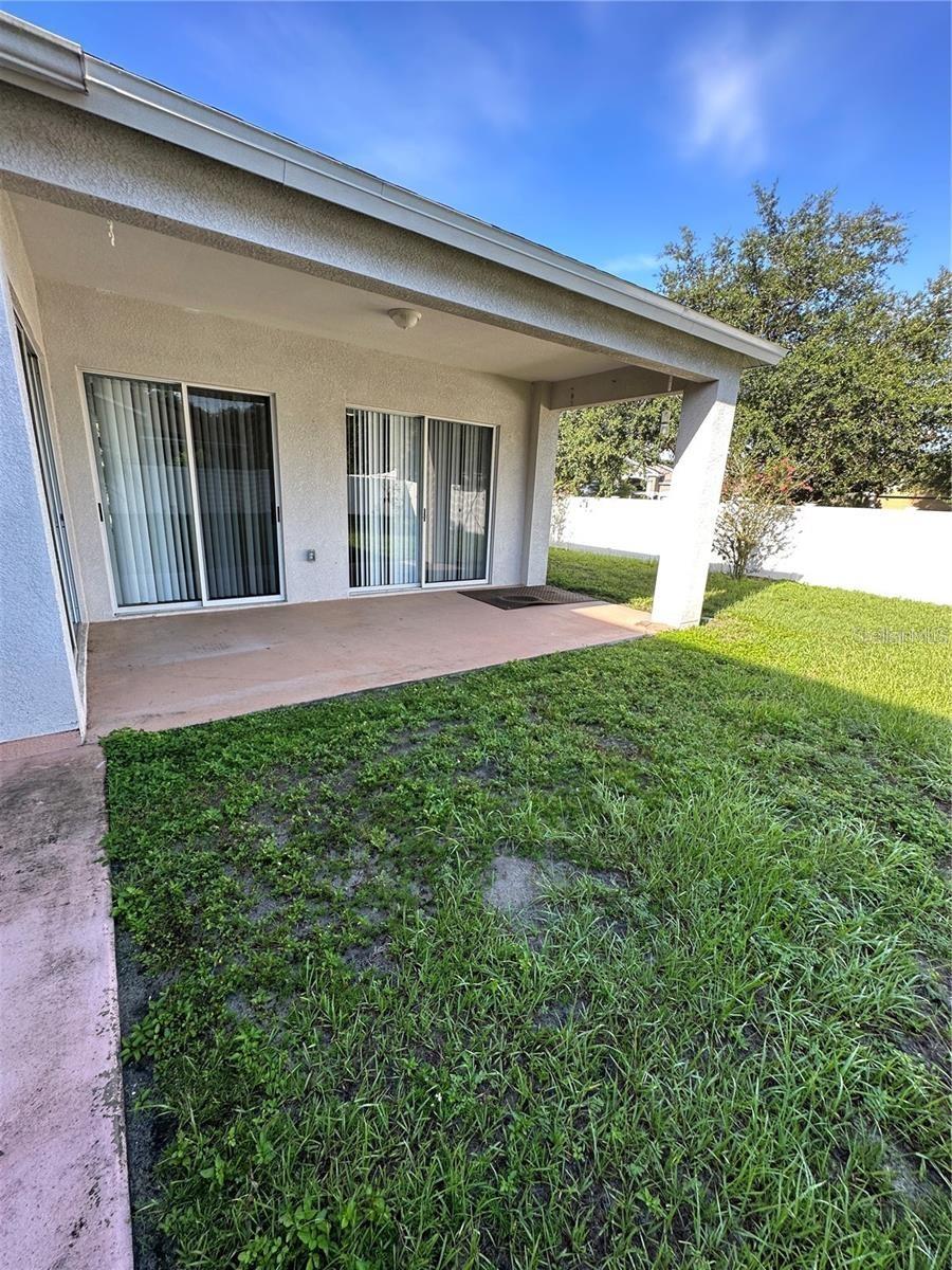 2012 HEARTLAND CIR, VALRICO, FL, 33594