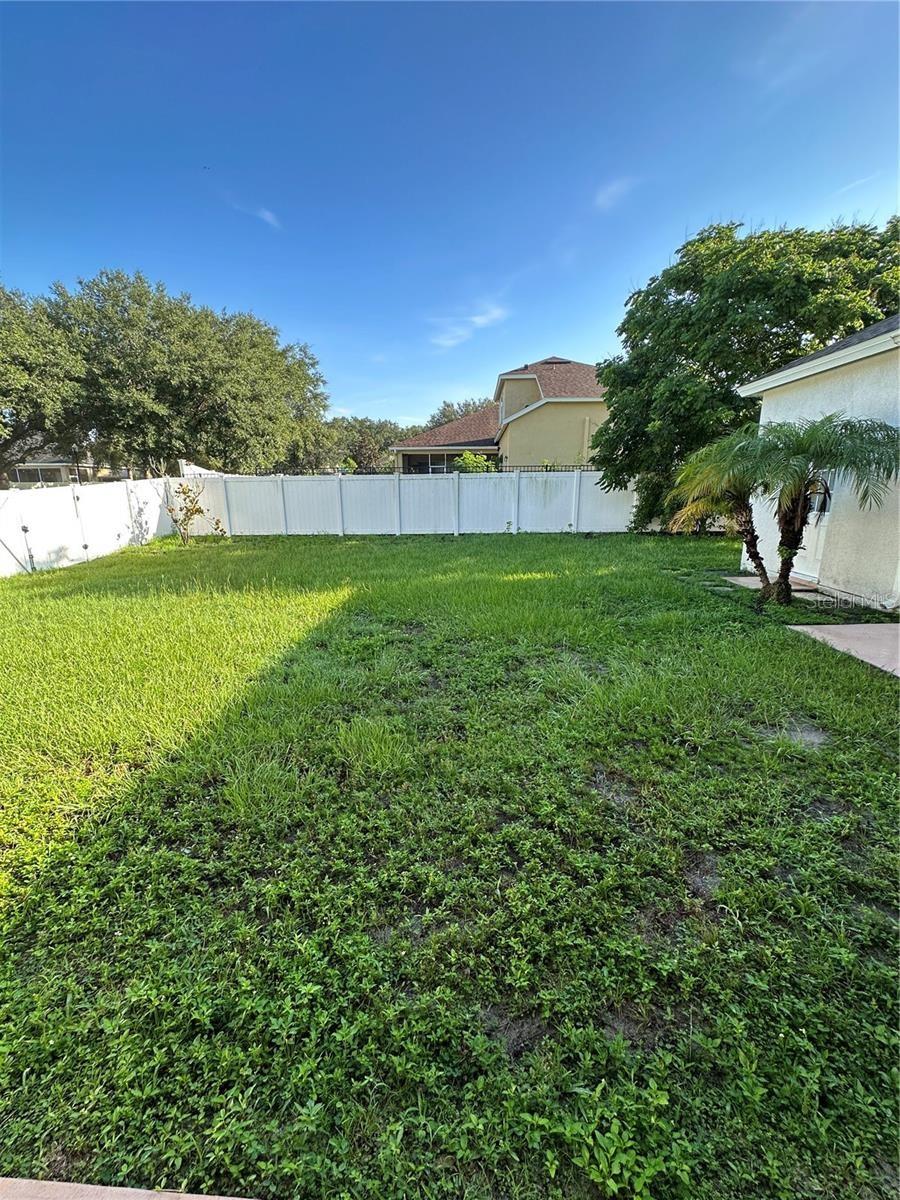 2012 HEARTLAND CIR, VALRICO, FL, 33594