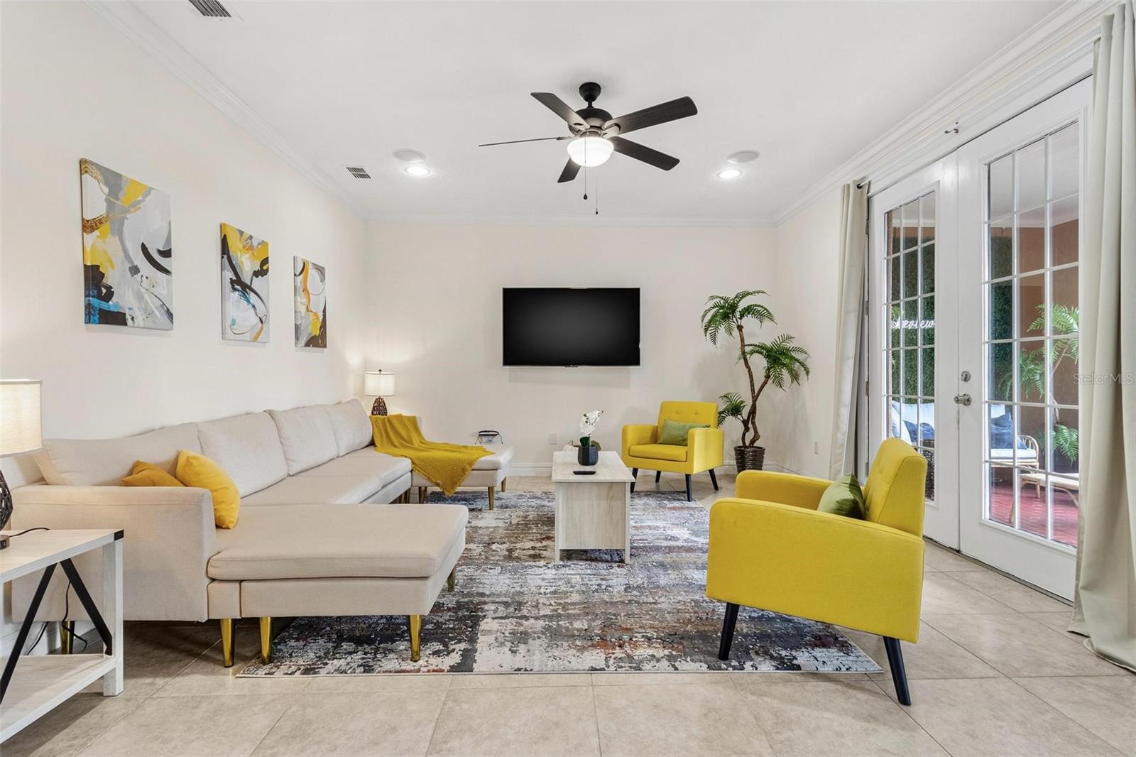 11302 SOUTHWIND LAKE DR, GIBSONTON, FL, 33534