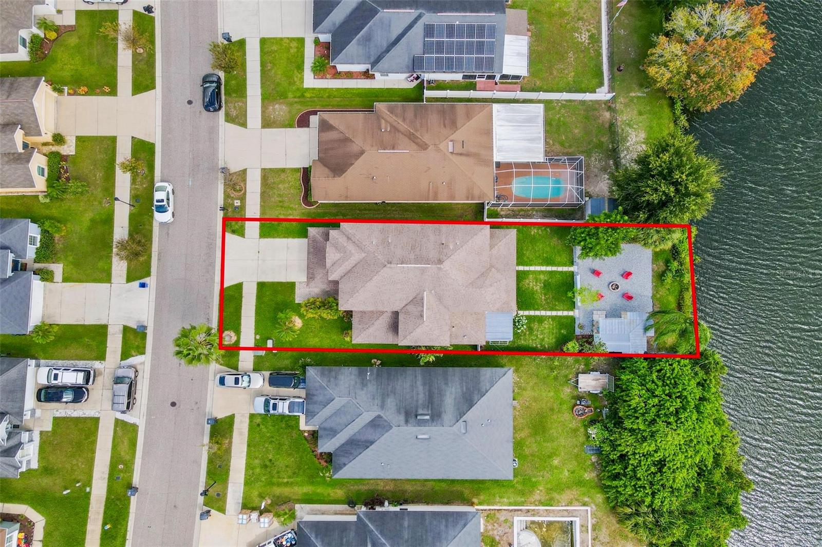 11302 SOUTHWIND LAKE DR, GIBSONTON, FL, 33534