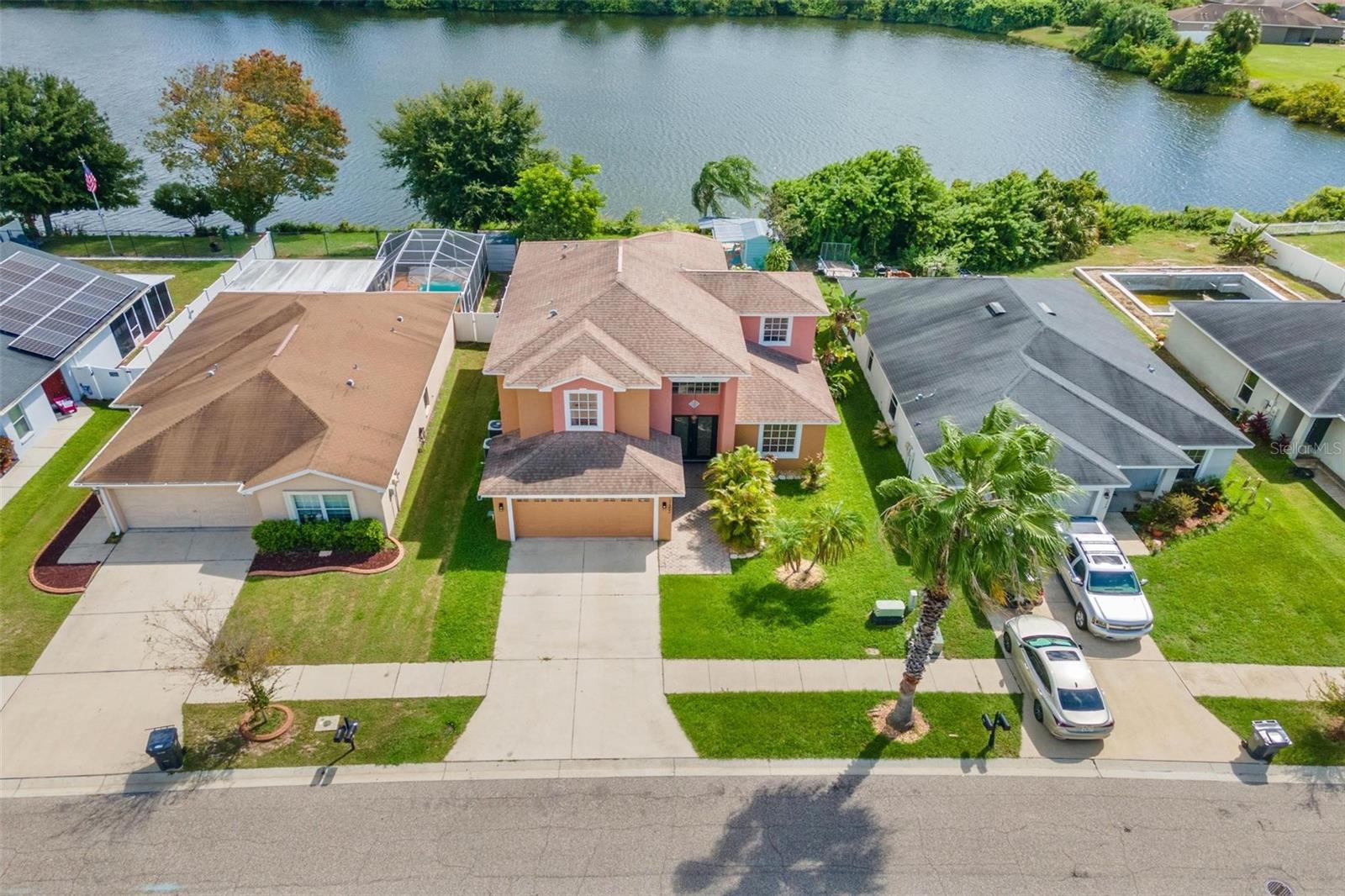 11302 SOUTHWIND LAKE DR, GIBSONTON, FL, 33534