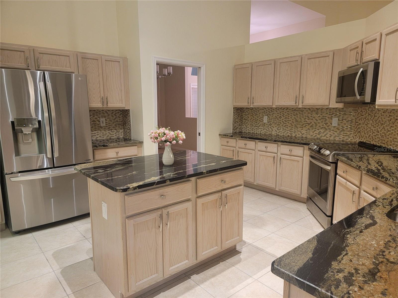 14455 SILVER LAKES CIR, PORT CHARLOTTE, FL, 33953