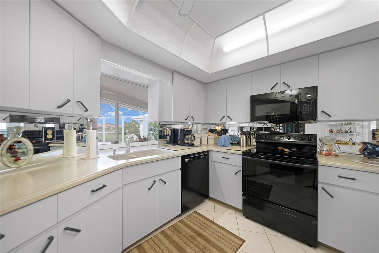 1101 COVEY CIR, VENICE, FL, 34293