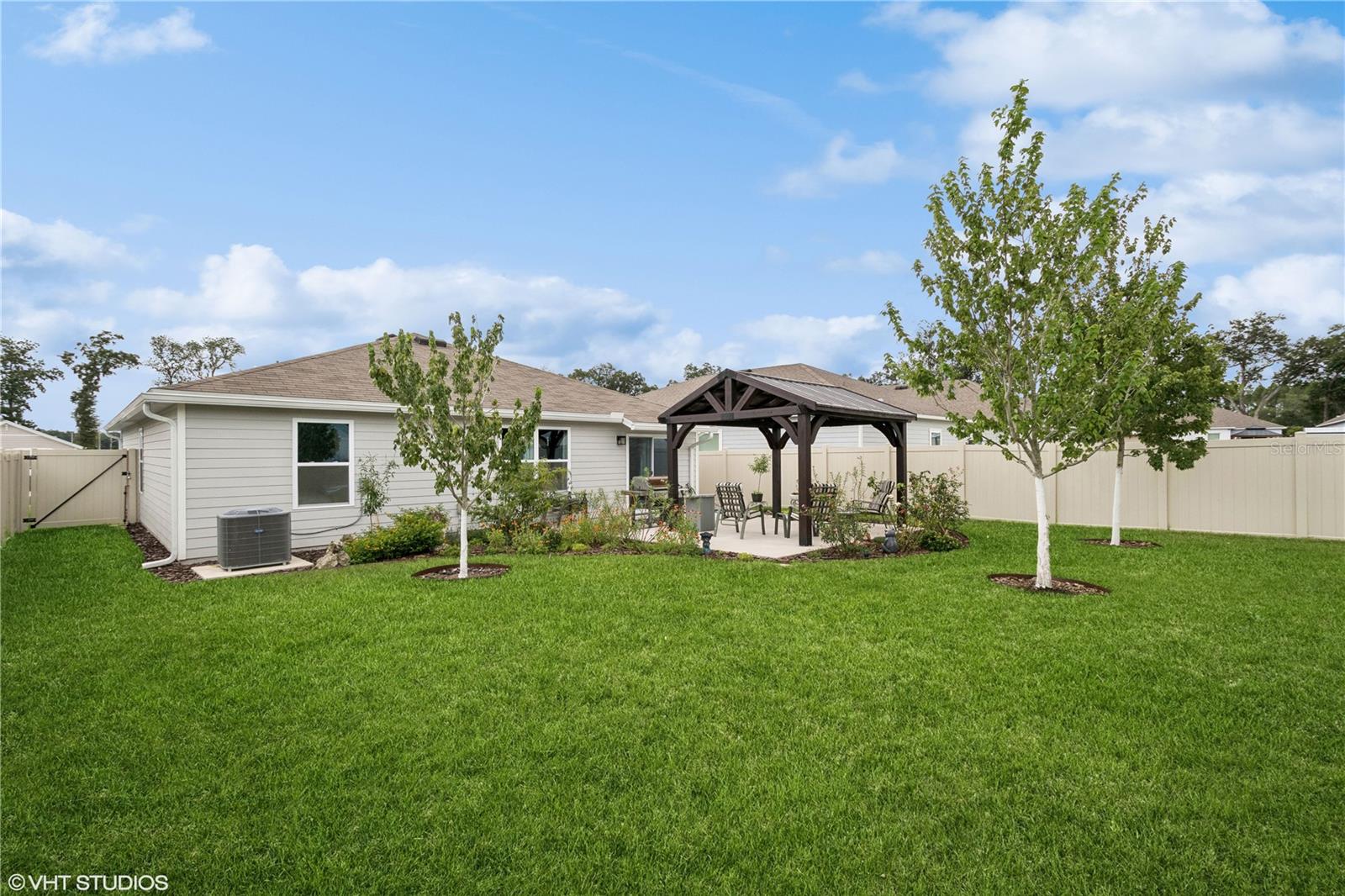 698 NW 243RD TER, NEWBERRY, FL, 32669