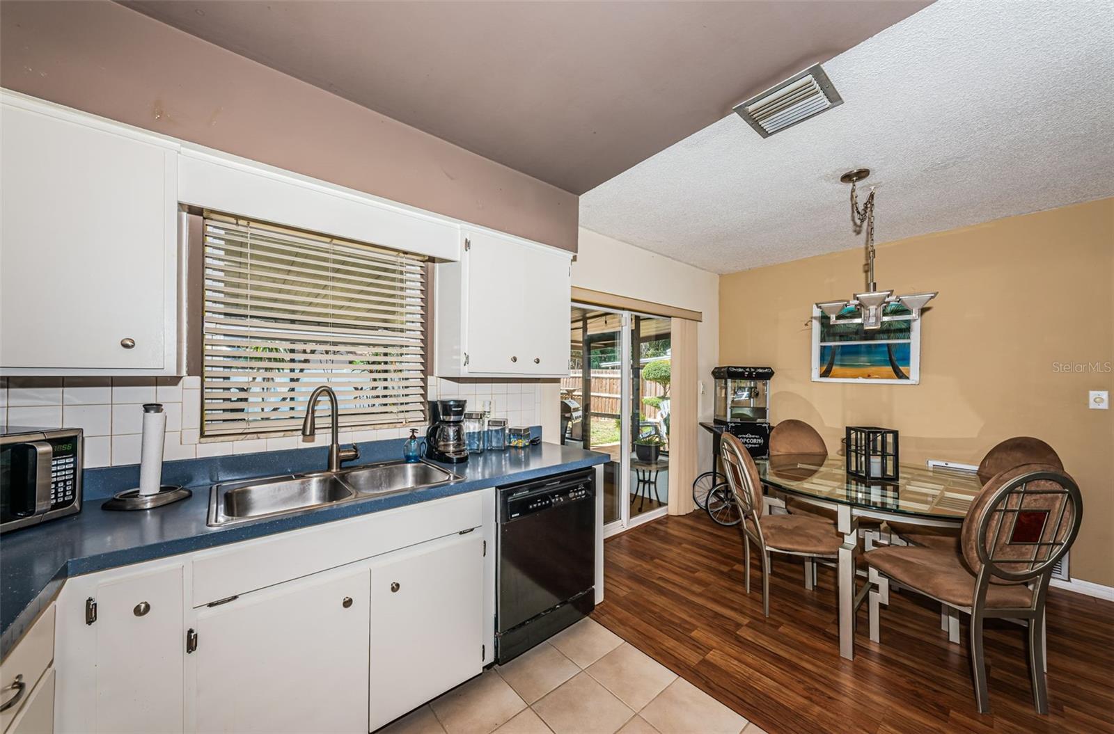 2048 64TH AVE S, ST PETERSBURG, FL, 33712