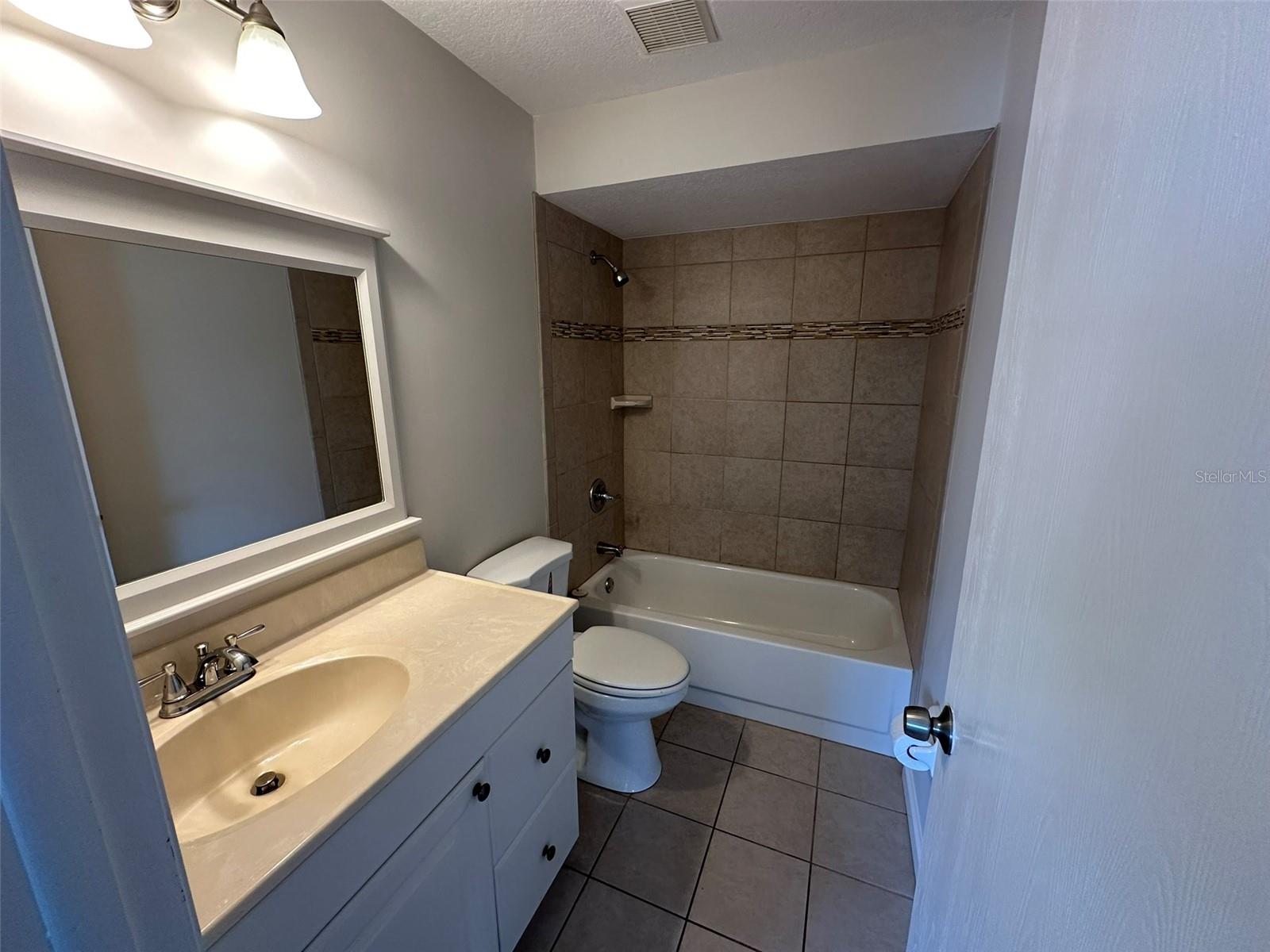 240 CICERO ST NW, PORT CHARLOTTE, FL, 33948