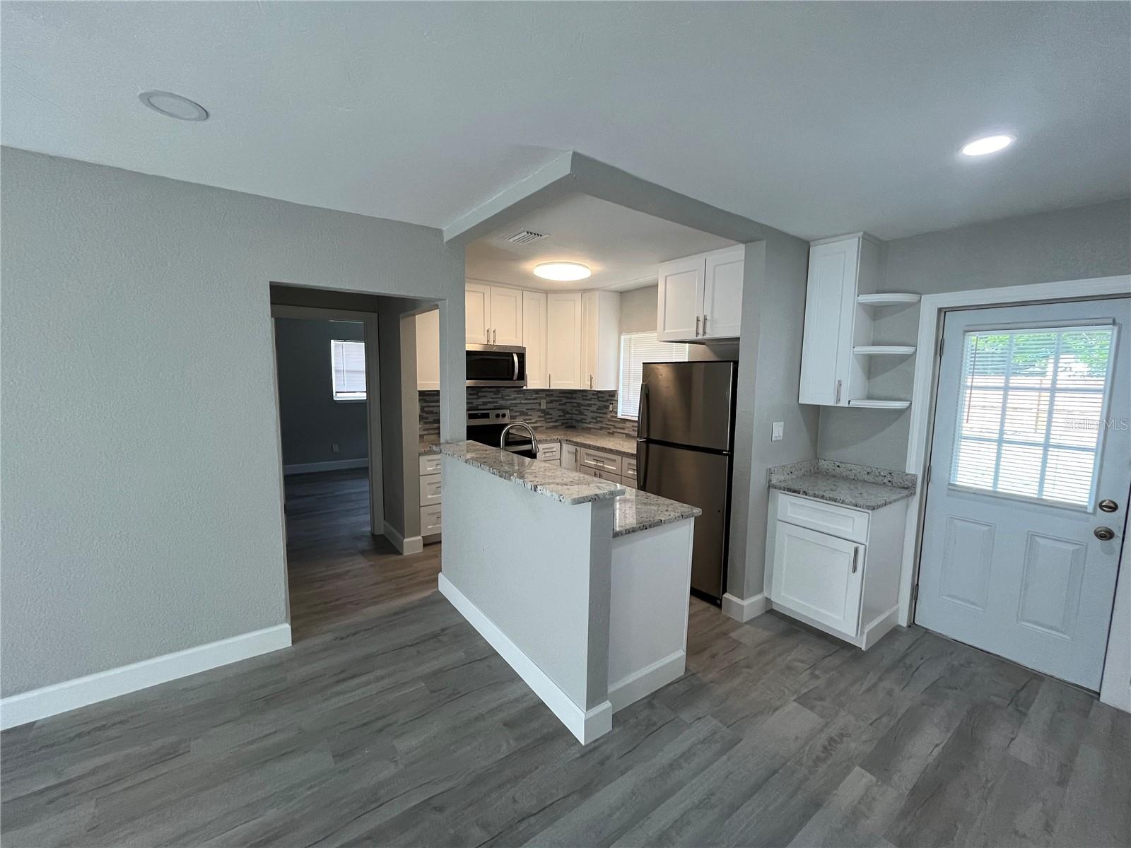 2117 RANDA BLVD, SARASOTA, FL, 34235
