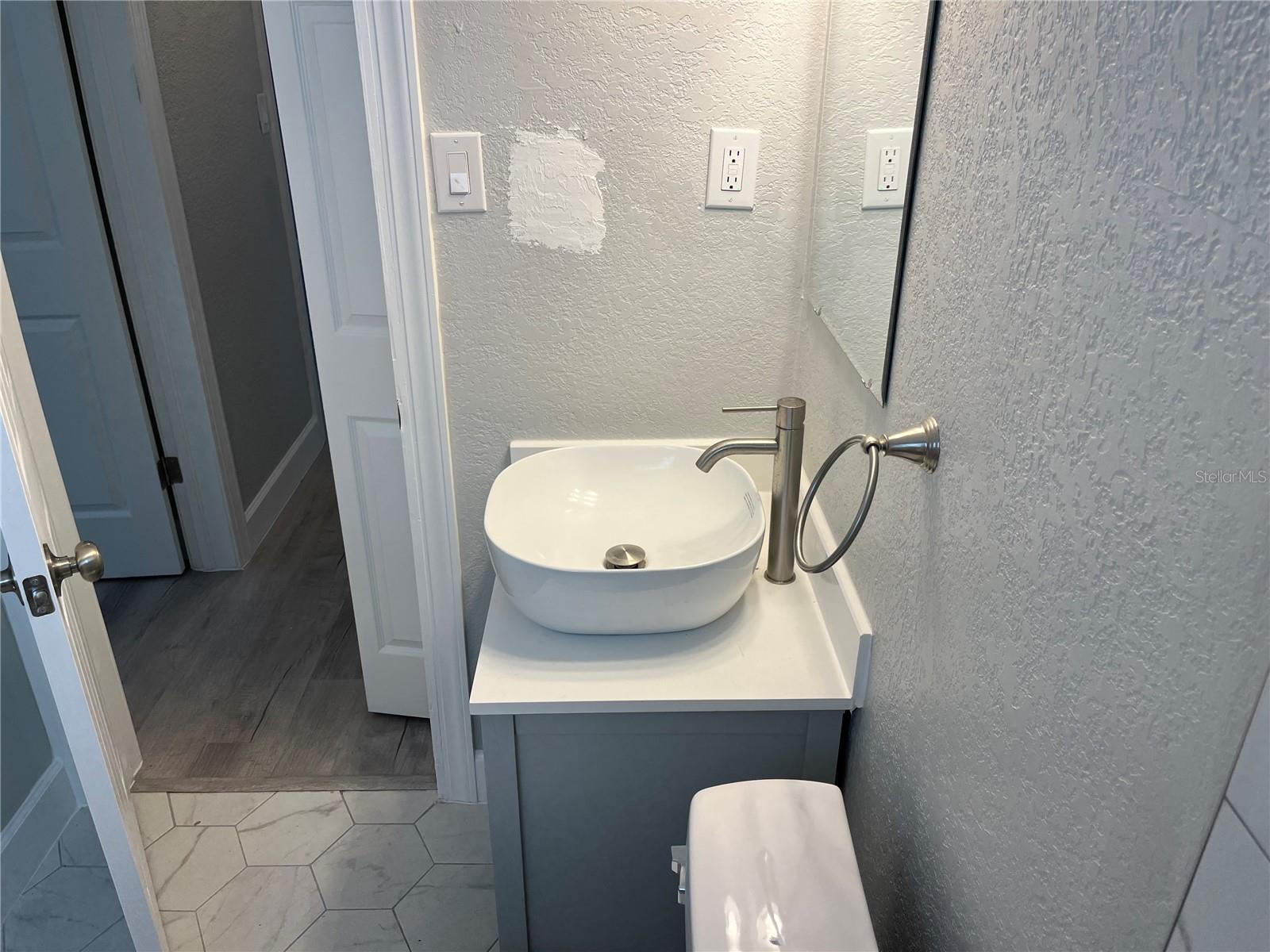 2117 RANDA BLVD, SARASOTA, FL, 34235