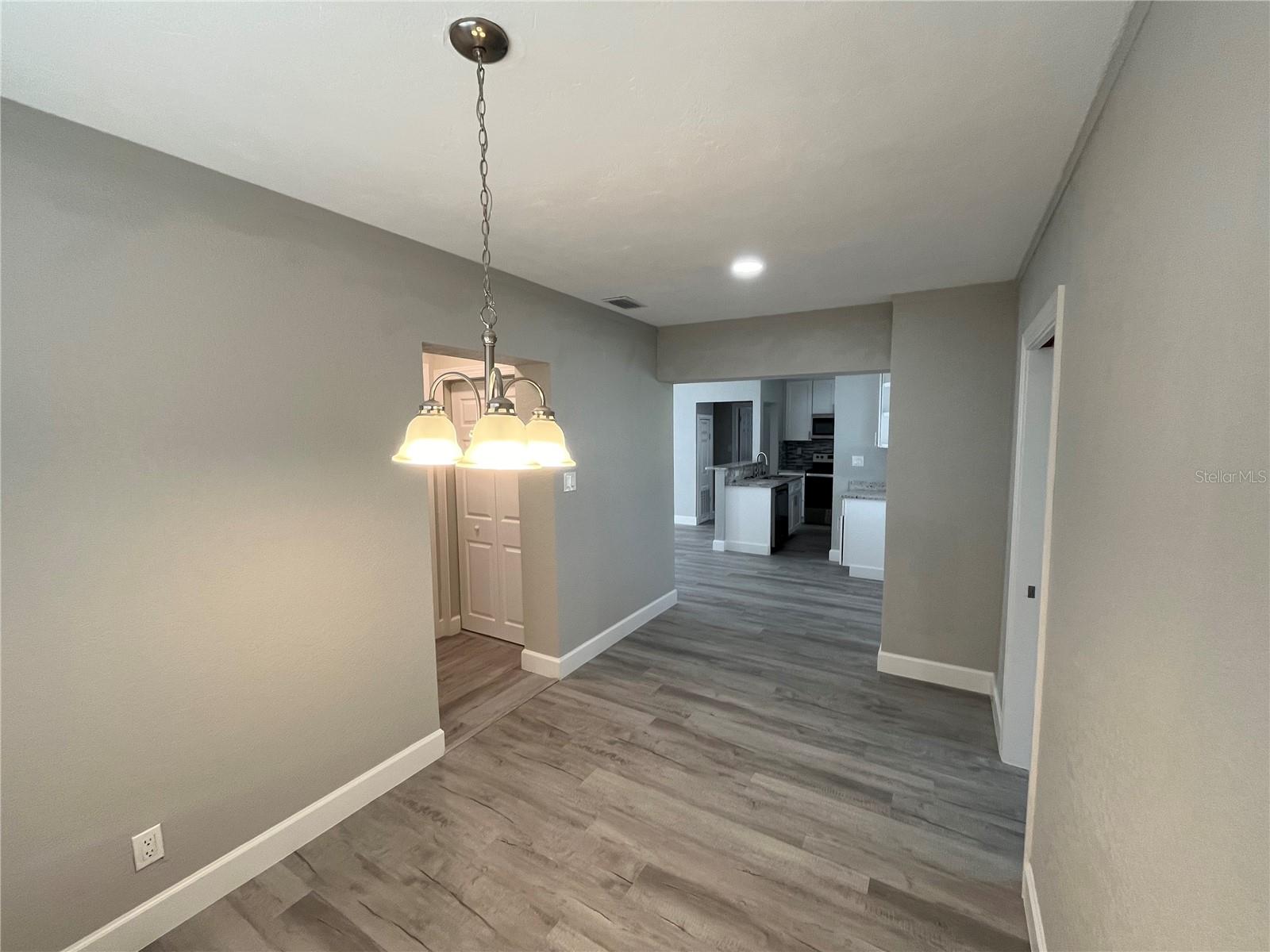 2117 RANDA BLVD, SARASOTA, FL, 34235