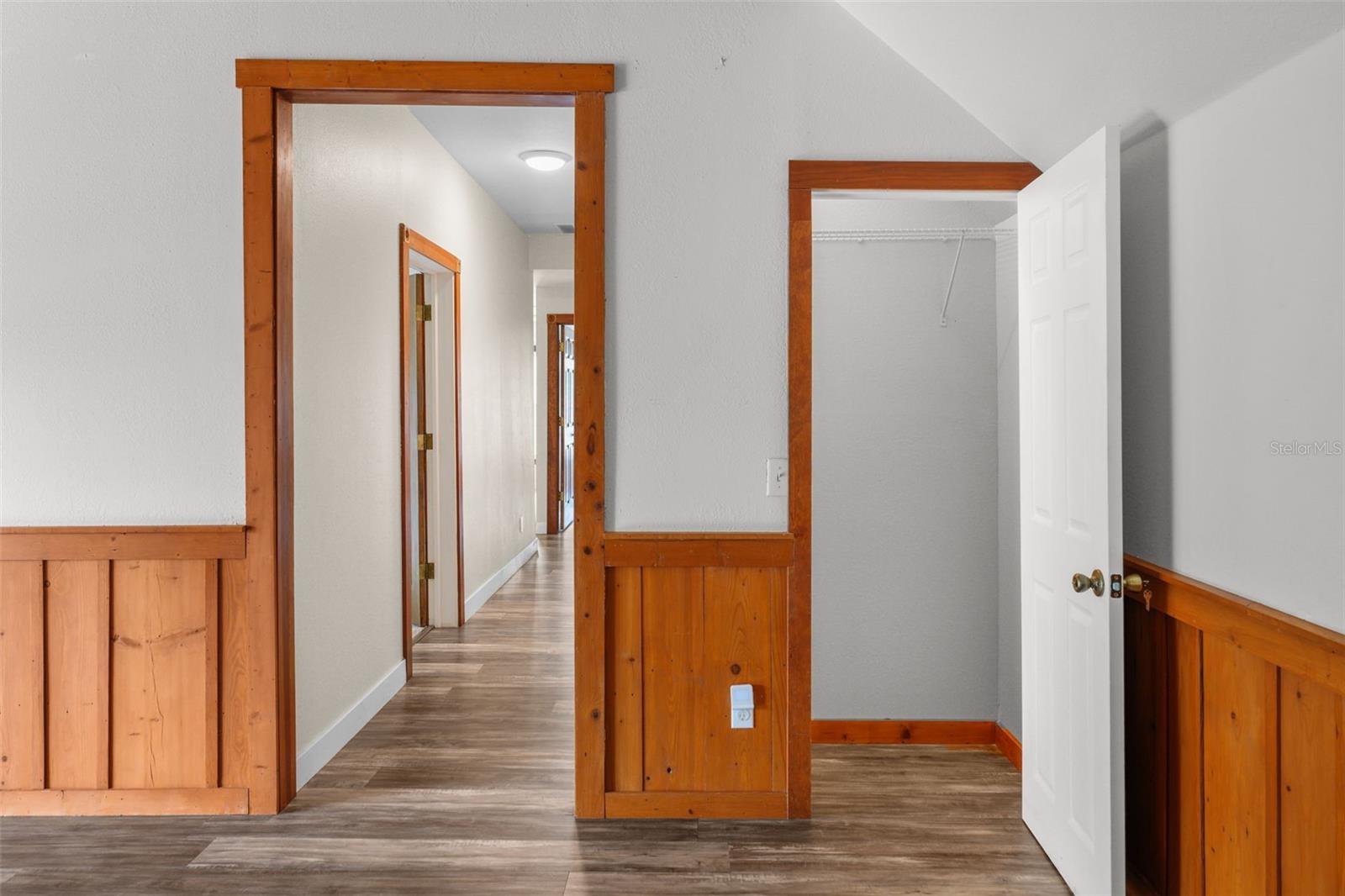 2220 LINDA LN, LUTZ, FL, 33558