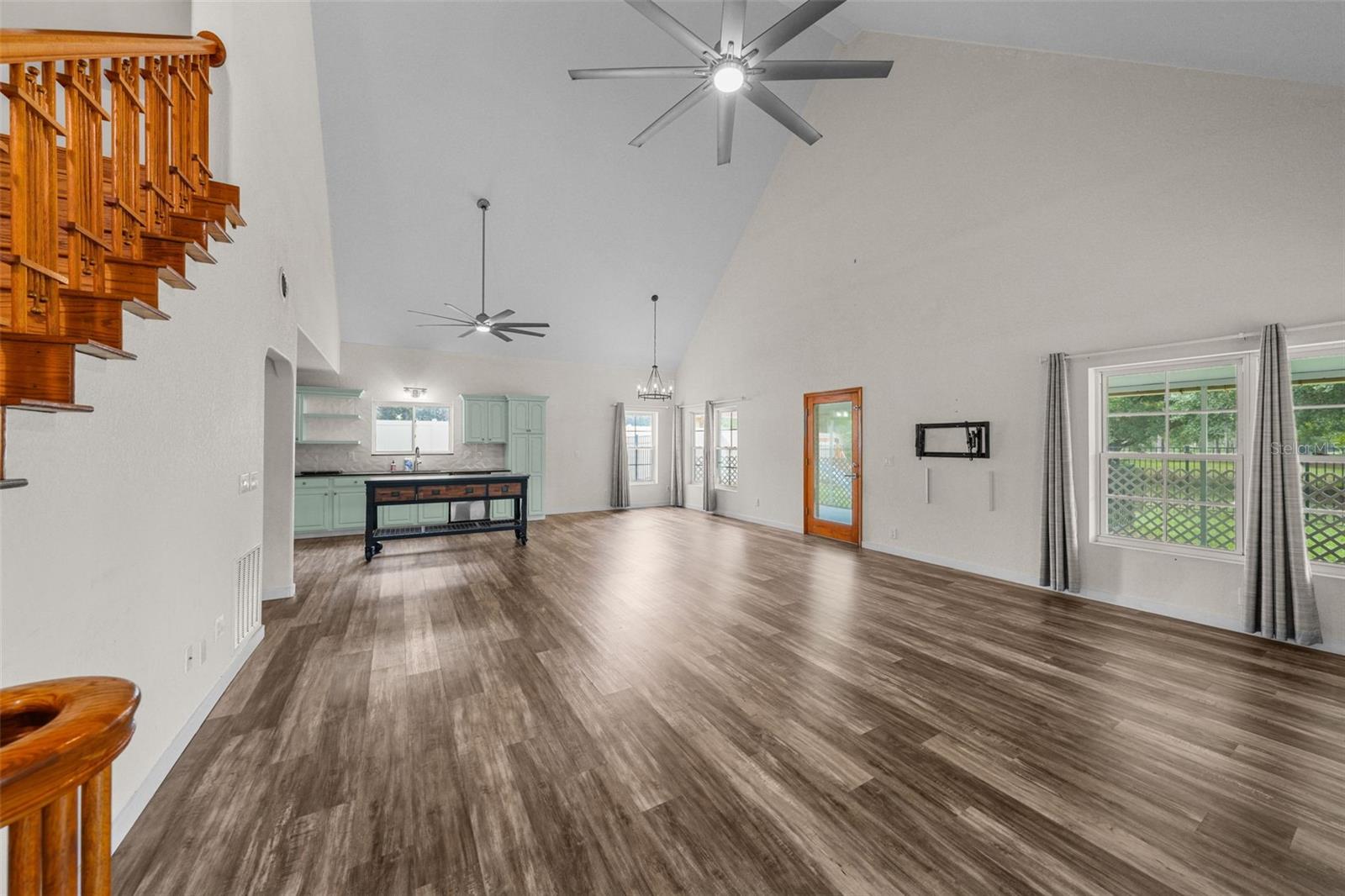 2220 LINDA LN, LUTZ, FL, 33558