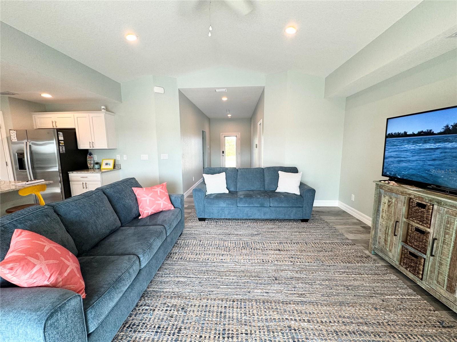109 WRIGHT DR, ROTONDA WEST, FL, 33947