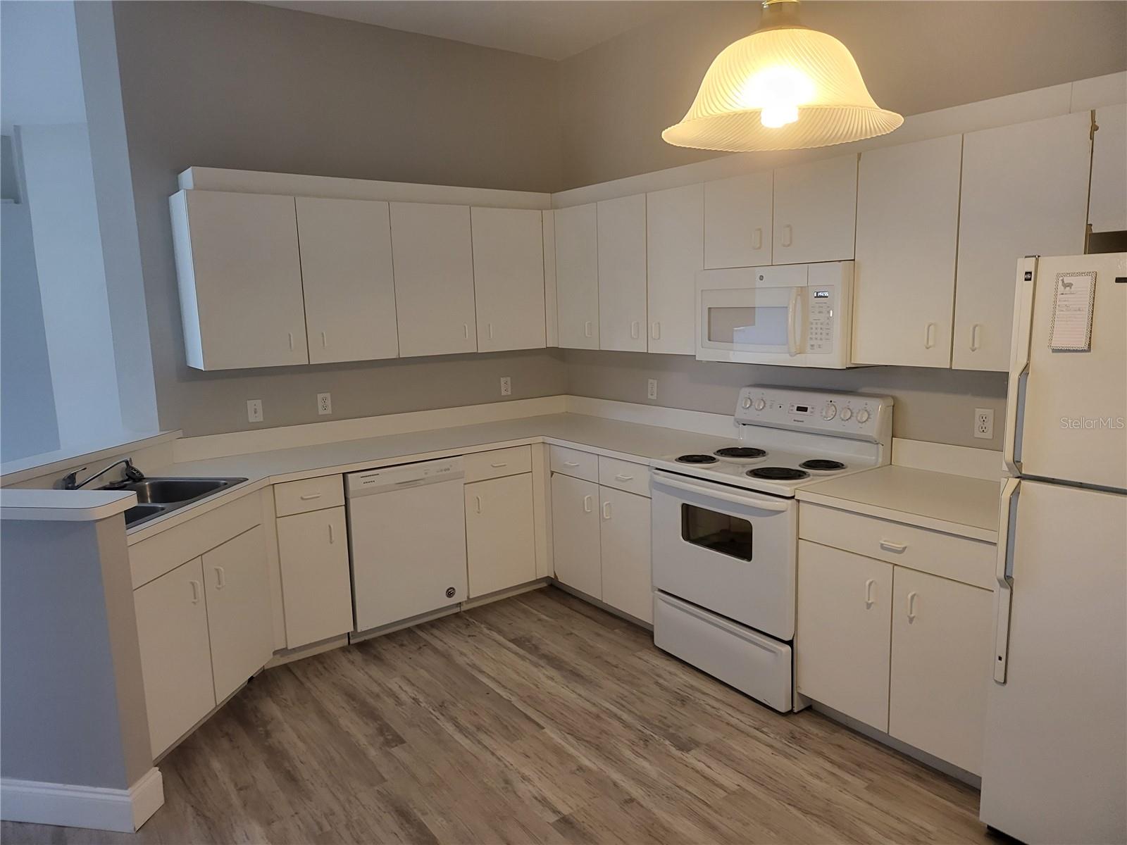 502 CATALINA ISLES CIR, VENICE, FL, 34292