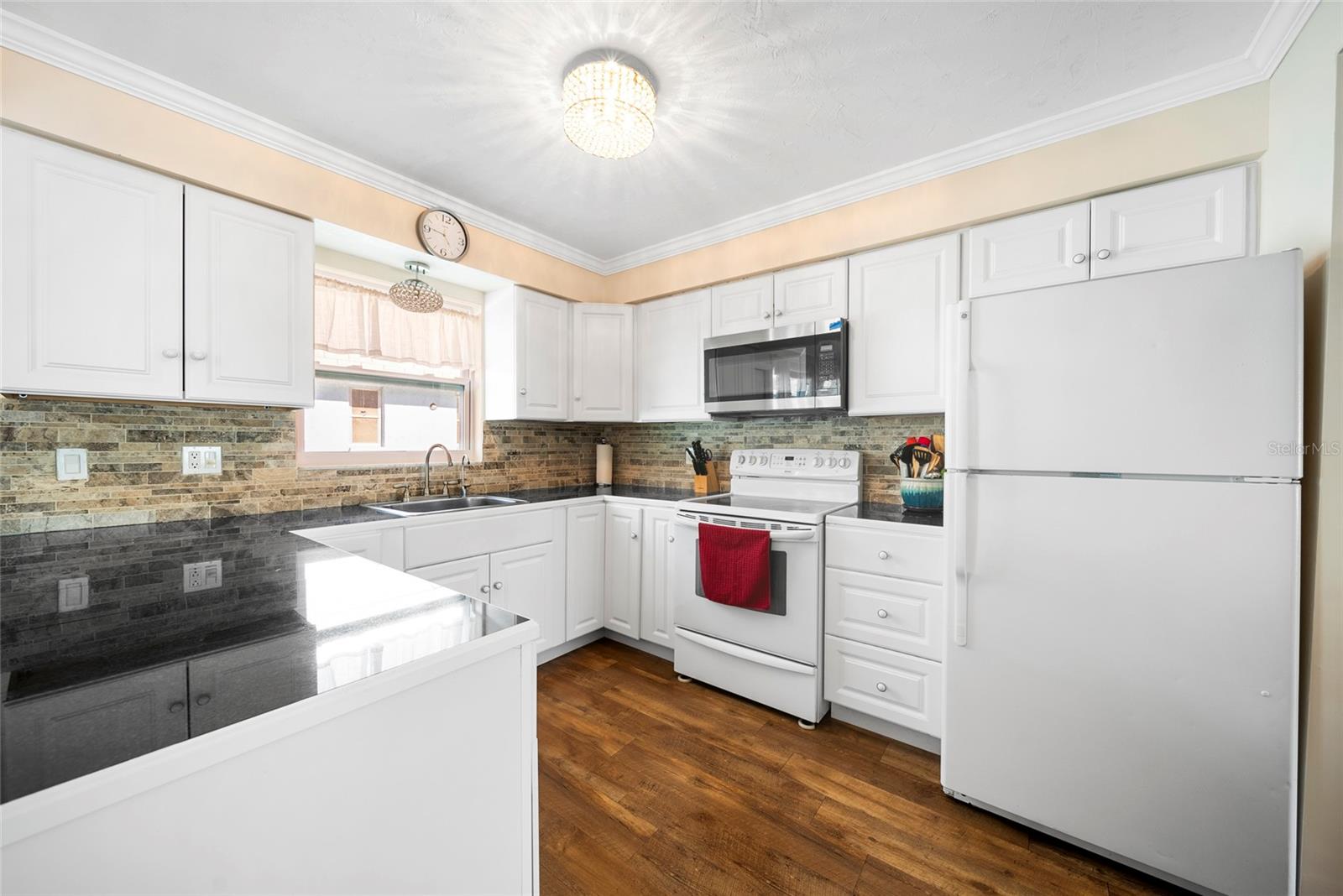 8447 DEAUVILLE N, PINELLAS PARK, FL, 33781