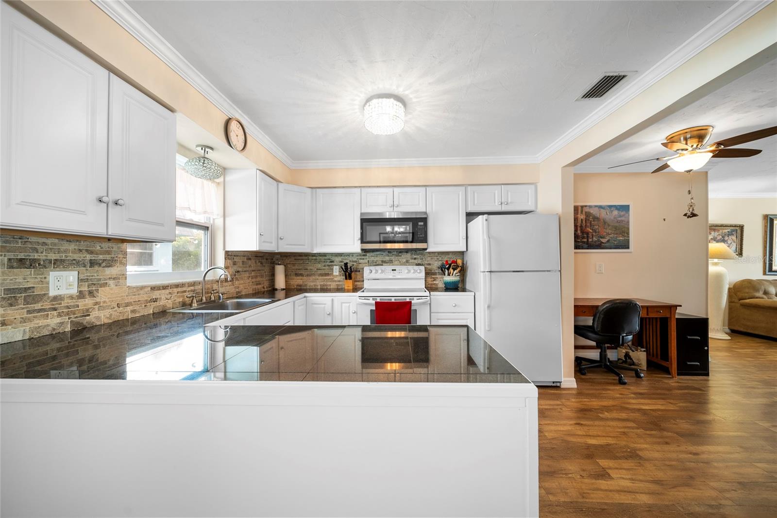 8447 DEAUVILLE N, PINELLAS PARK, FL, 33781