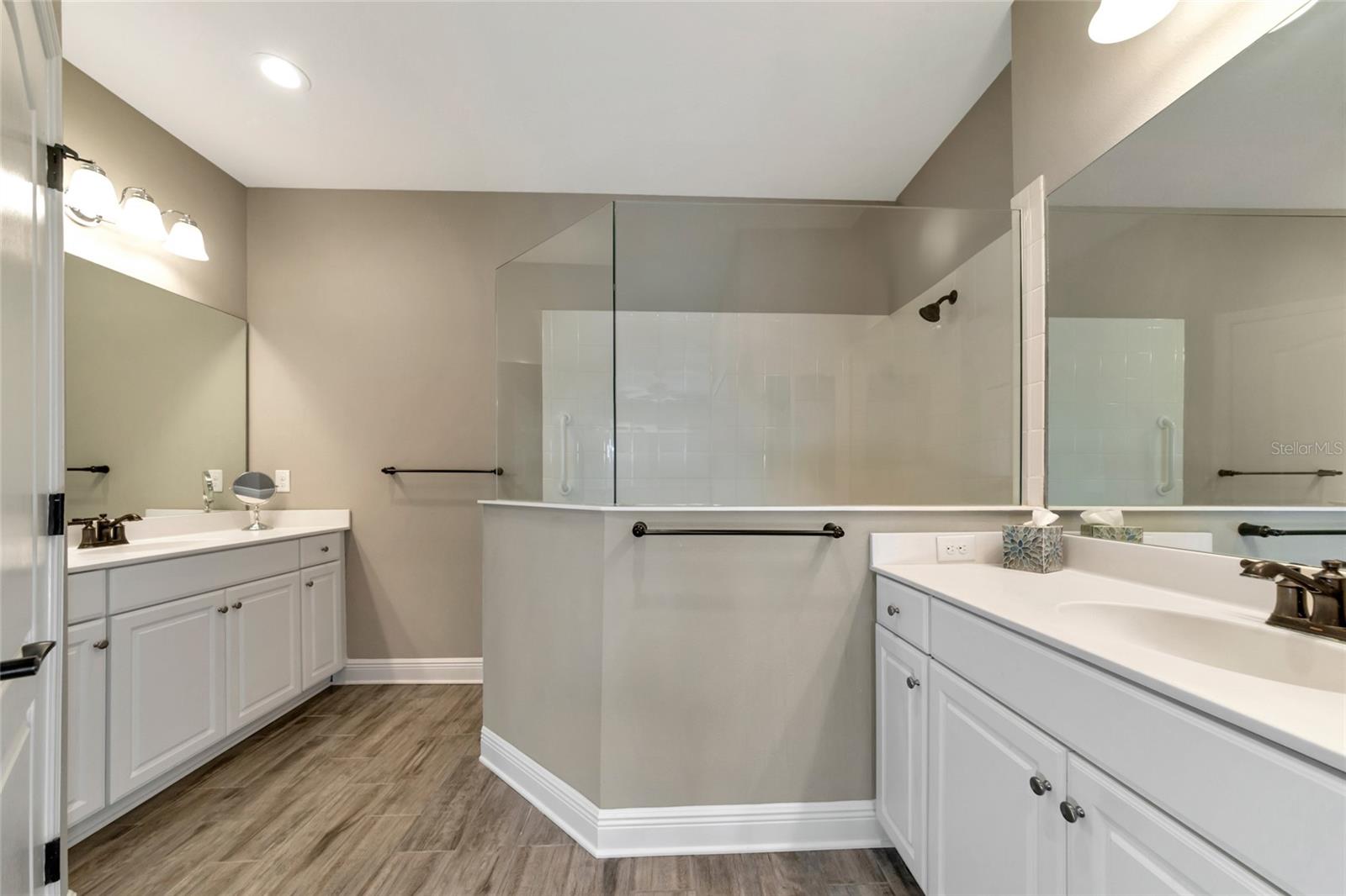 11624 OKALOOSA DR, VENICE, FL, 34293