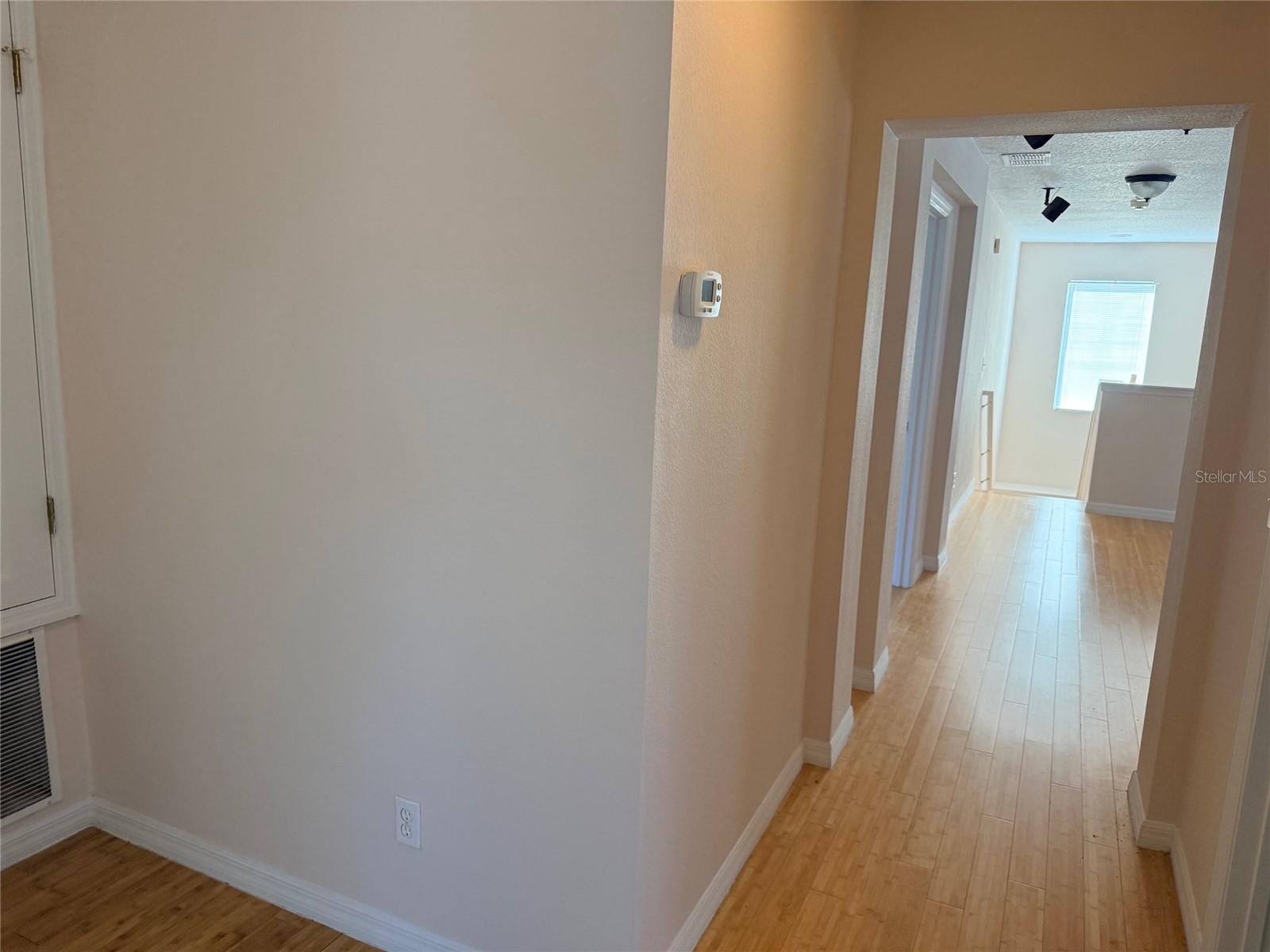 963 N JACKS LAKE RD, CLERMONT, FL, 34711