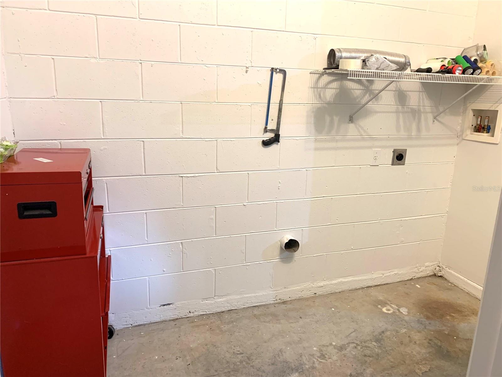 963 N JACKS LAKE RD, CLERMONT, FL, 34711