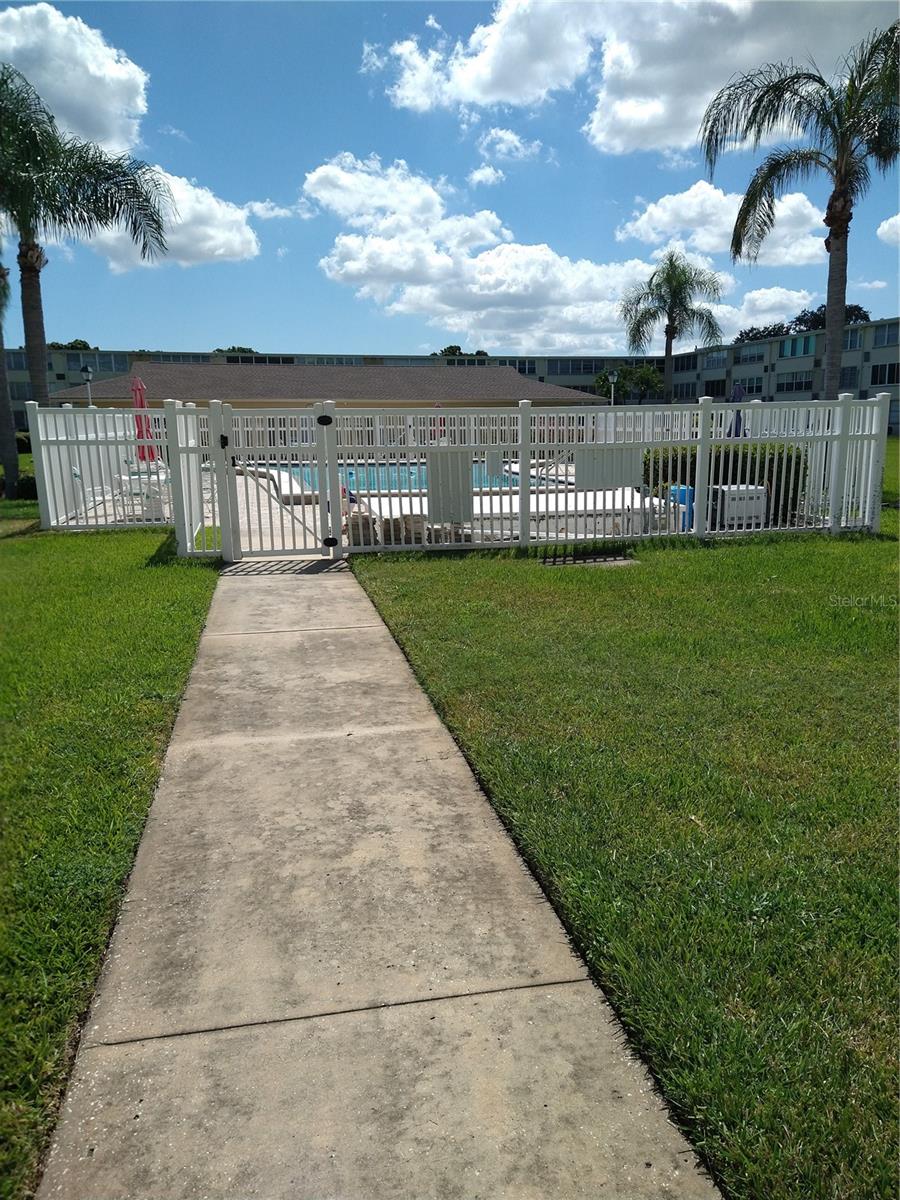 8100 DR MARTIN LUTHER KING JR ST N #208, ST PETERSBURG, FL, 33702