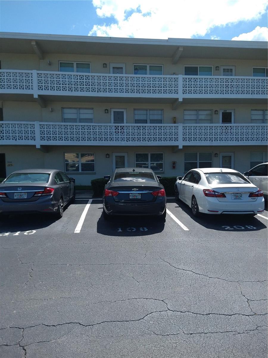 8100 DR MARTIN LUTHER KING JR ST N #208, ST PETERSBURG, FL, 33702