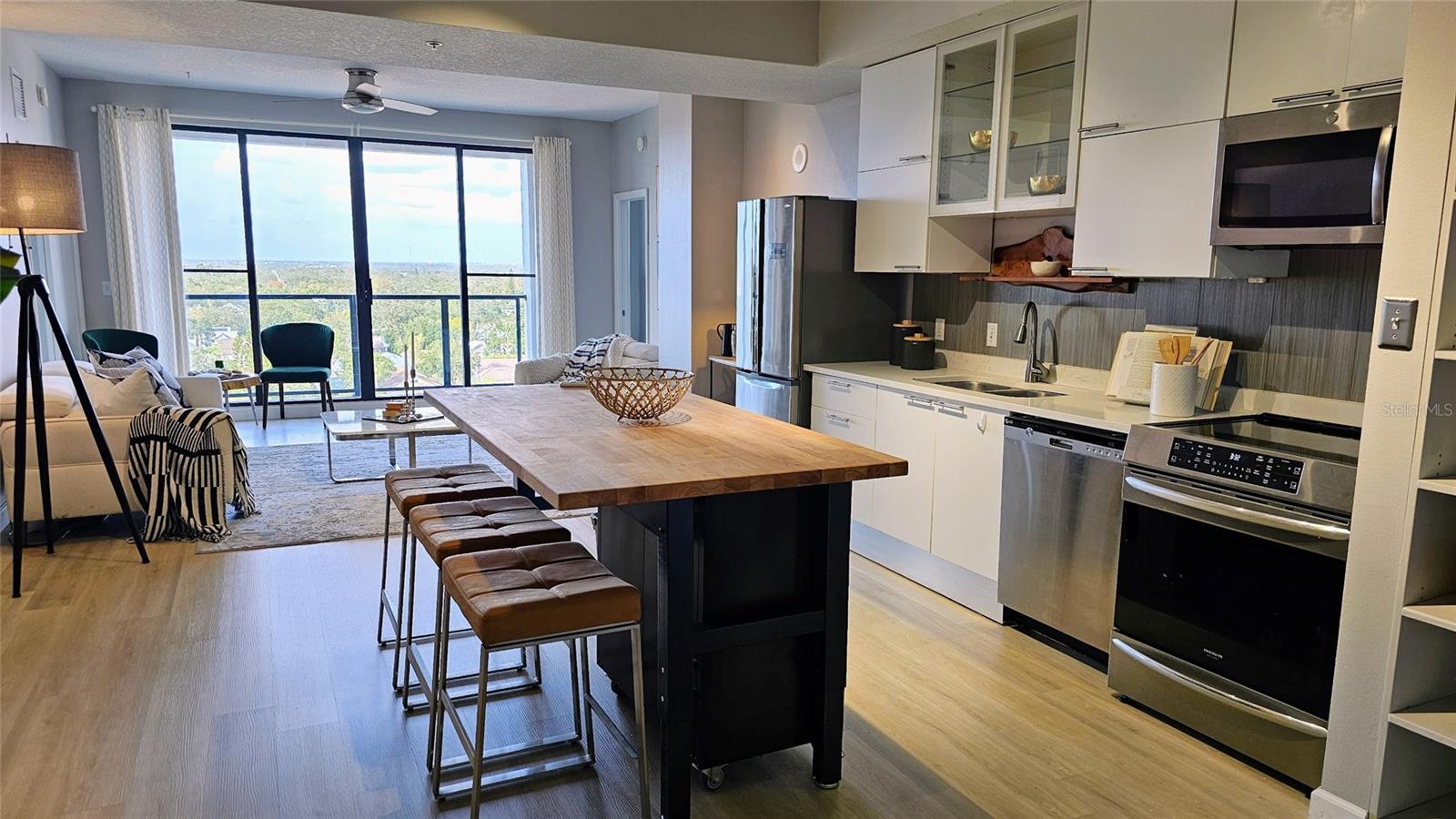 226 5TH AVE N #1101, ST PETERSBURG, FL, 33701